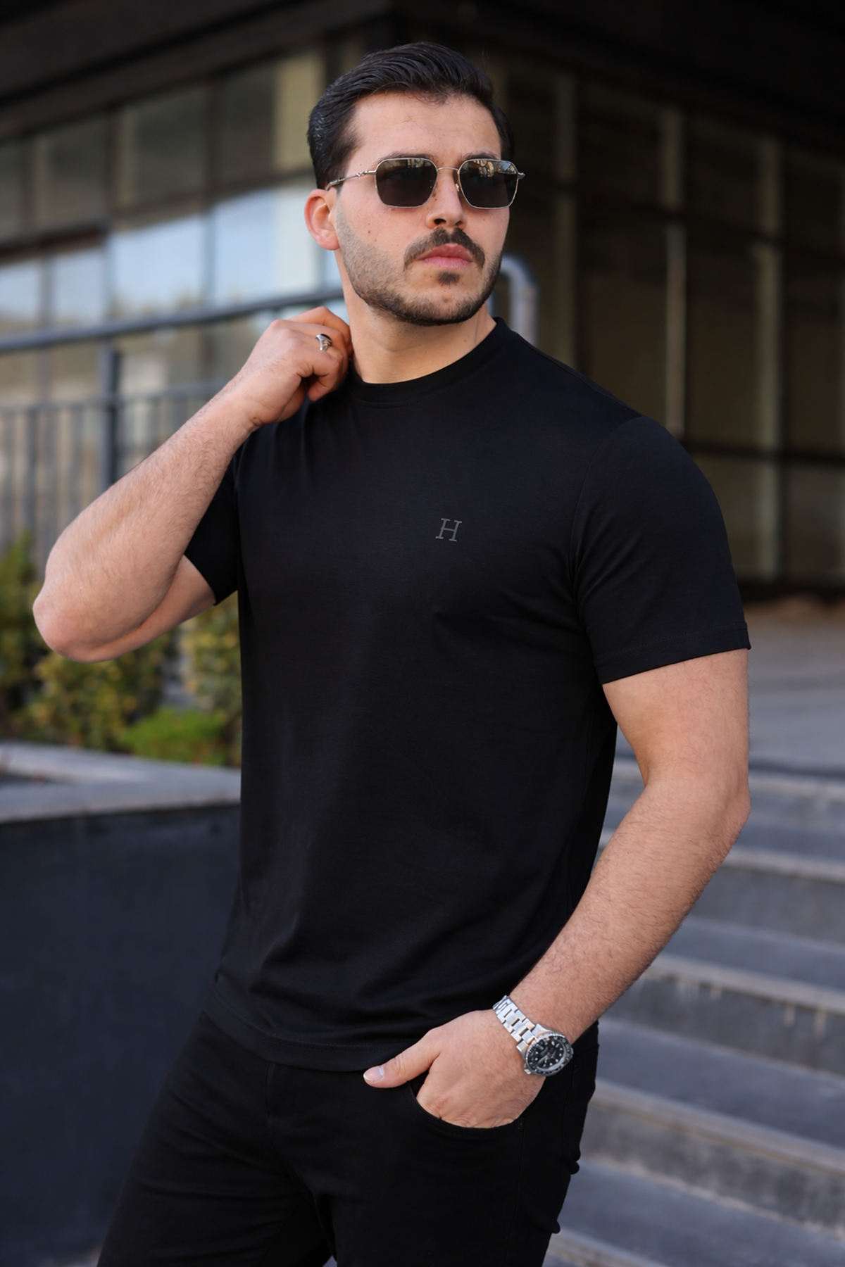 Erkek Kısa Kol Yazlık Baskılı Siyah Dar Tişört