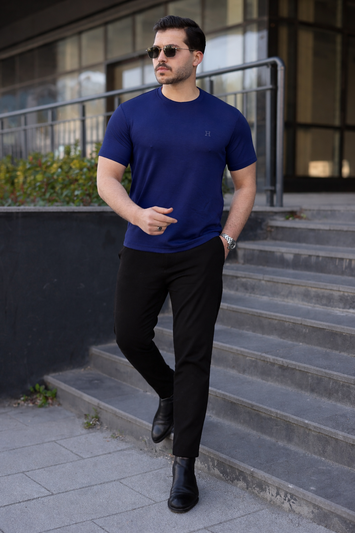 Erkek Kısa Kol Yazlık Baskılı Lacivert Dar Tişört