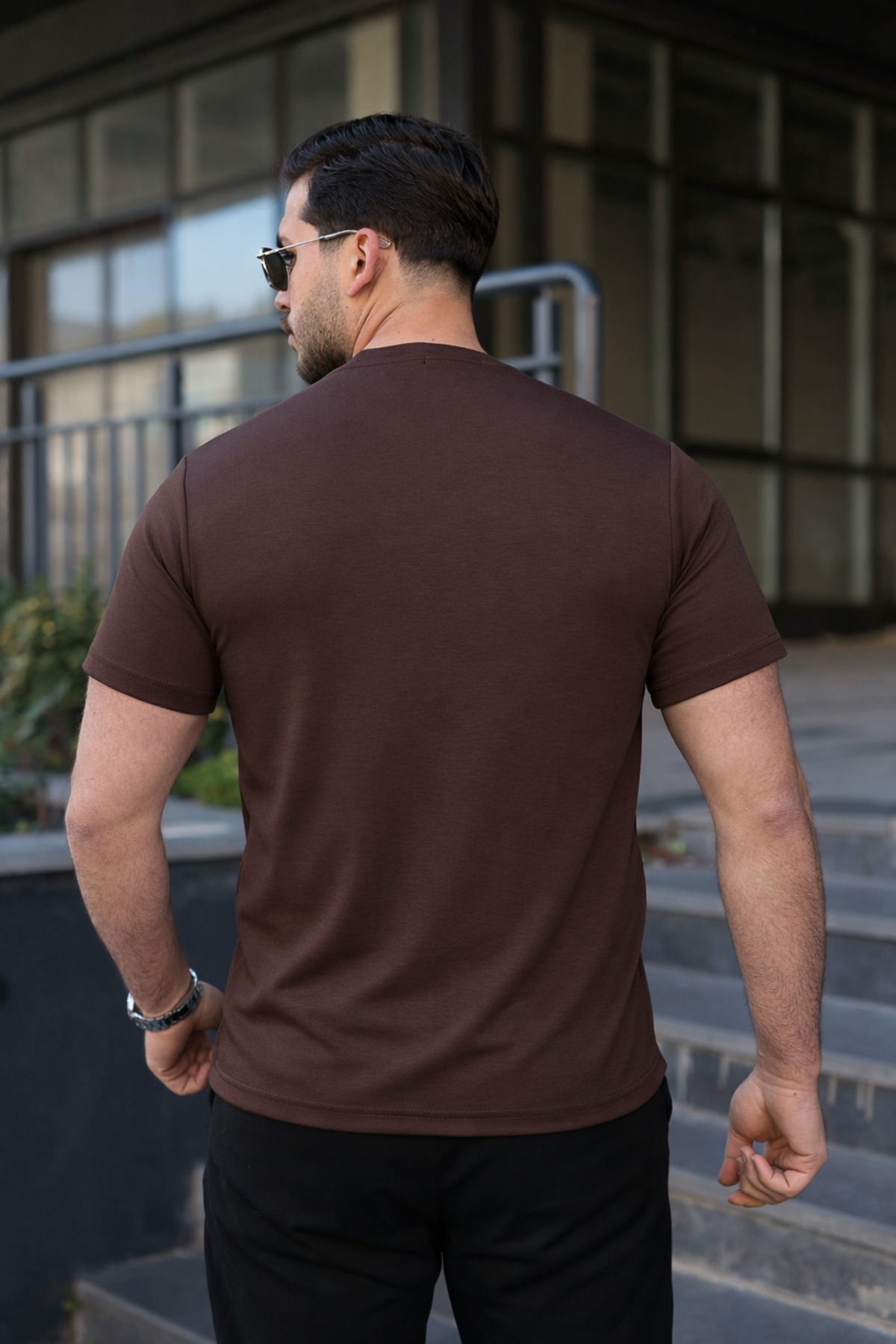 Erkek Kısa Kol Yazlık Baskılı Kahve Dar Tişört