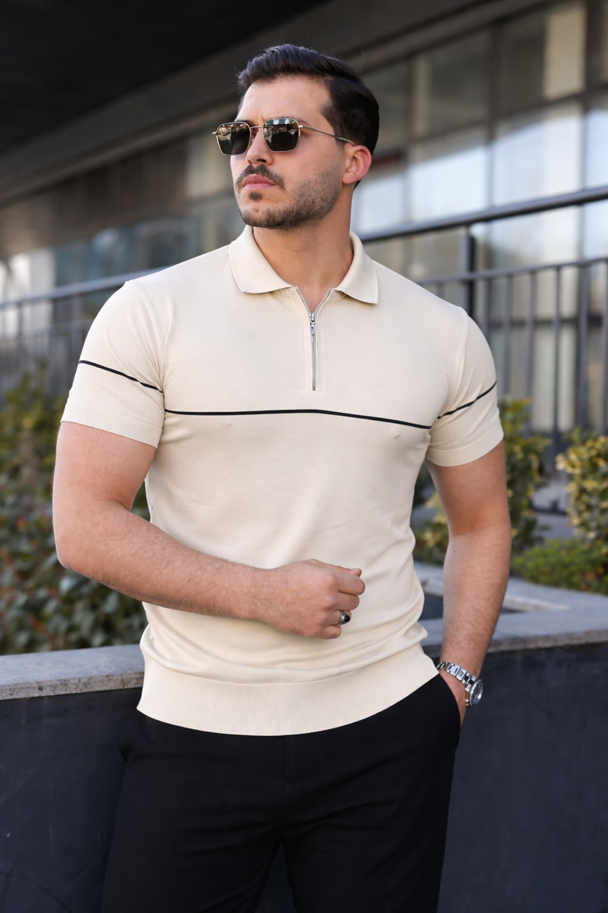 Erkek Günlük Çizgili Fermuarlı Triko Krem Polo Yaka Tişört