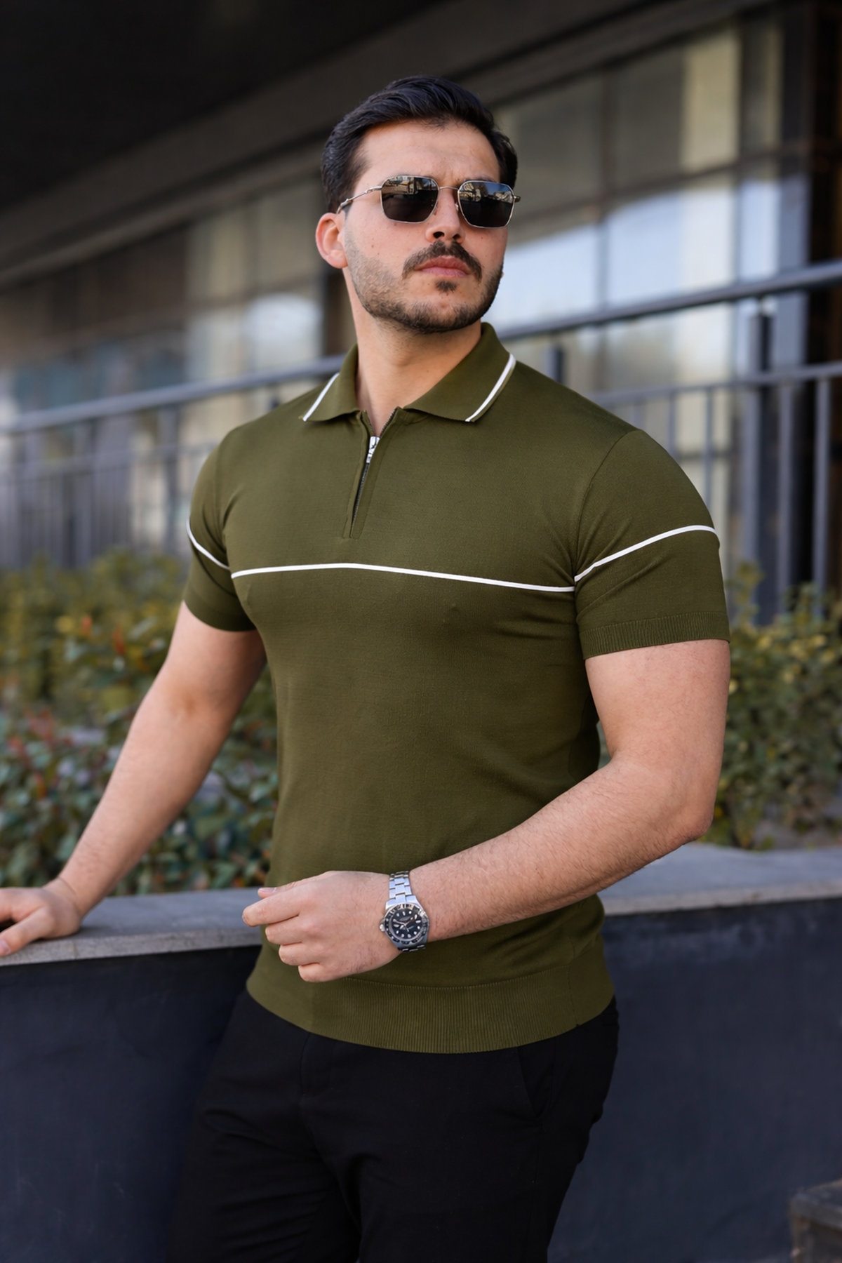 Erkek Günlük Çizgili Fermuarlı Triko Haki Polo Yaka Tişört