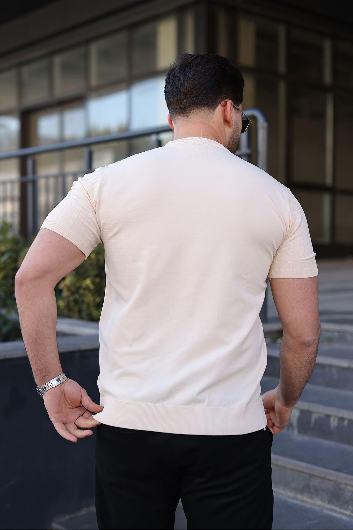 Erkek Premium Çizgili Yazlık Krem Dar Triko Tişört