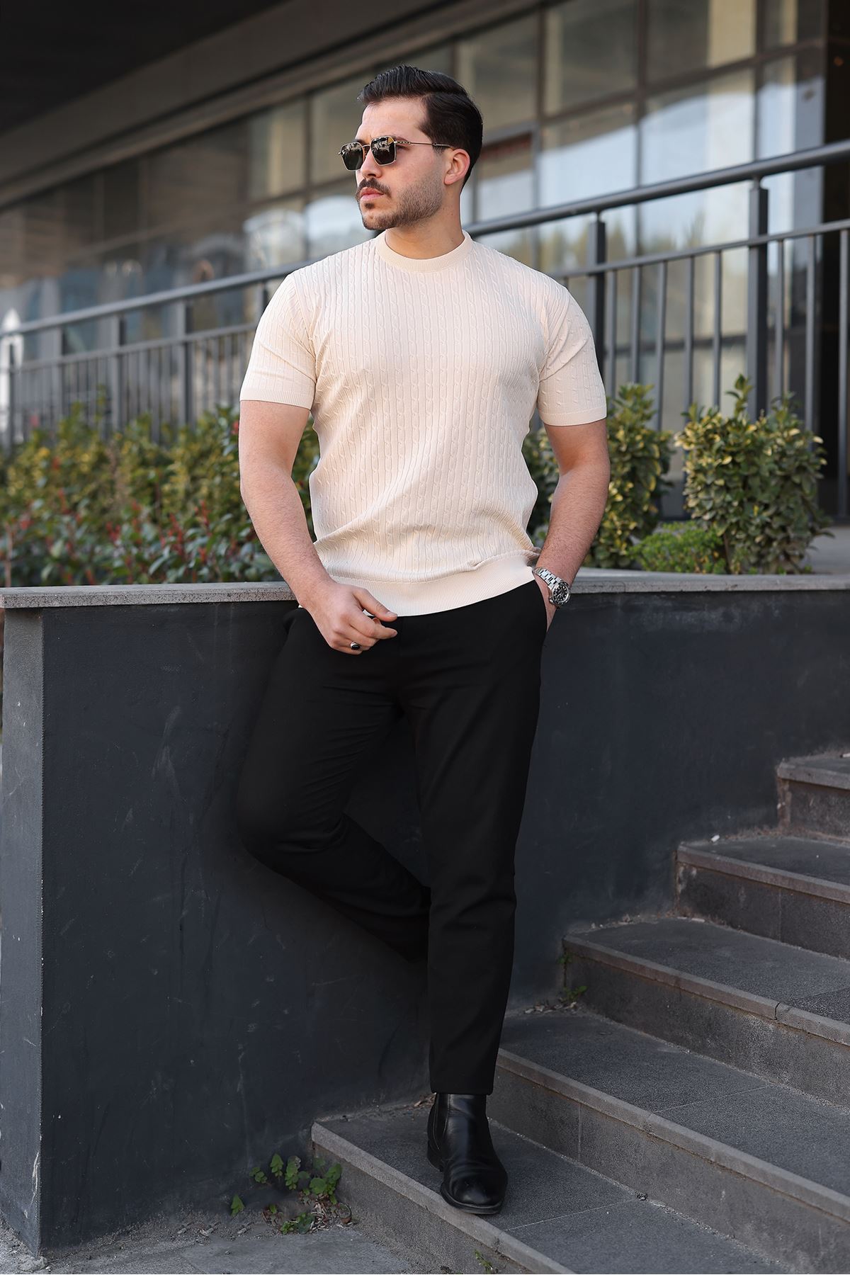 Erkek Premium Çizgili Yazlık Krem Dar Triko Tişört