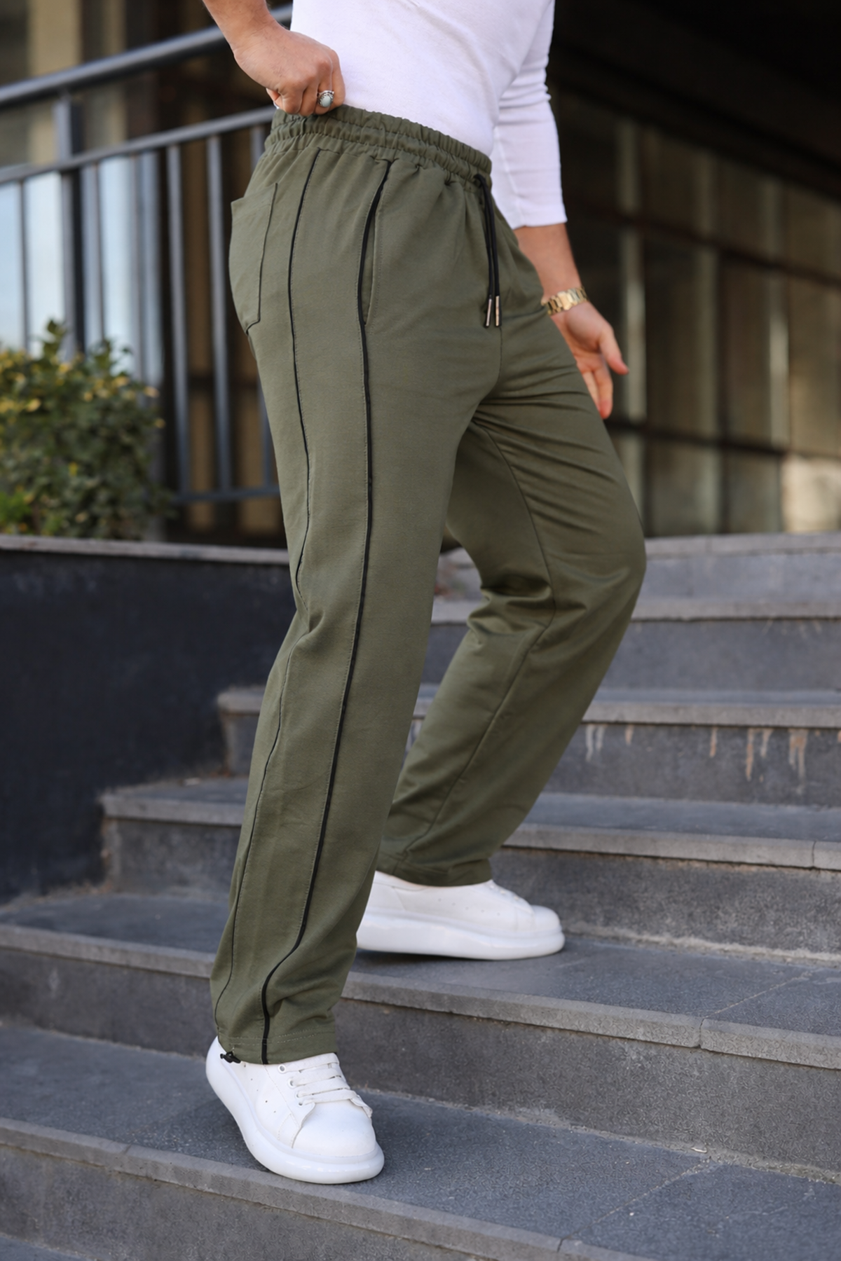 Erkek Günlük Yazlık Çizgili Bol Haki Eşofman Altı