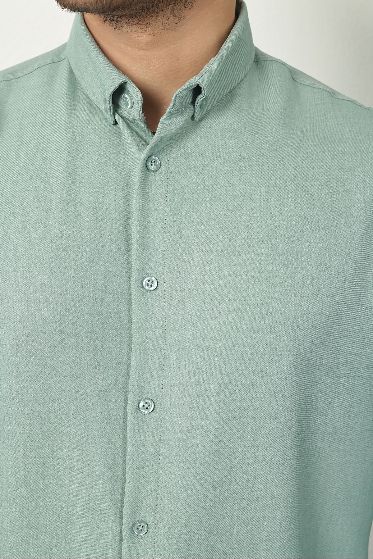 Erkek Trend Dokulu Uzun Kol Basic S.Yeşil Keten Gömlek