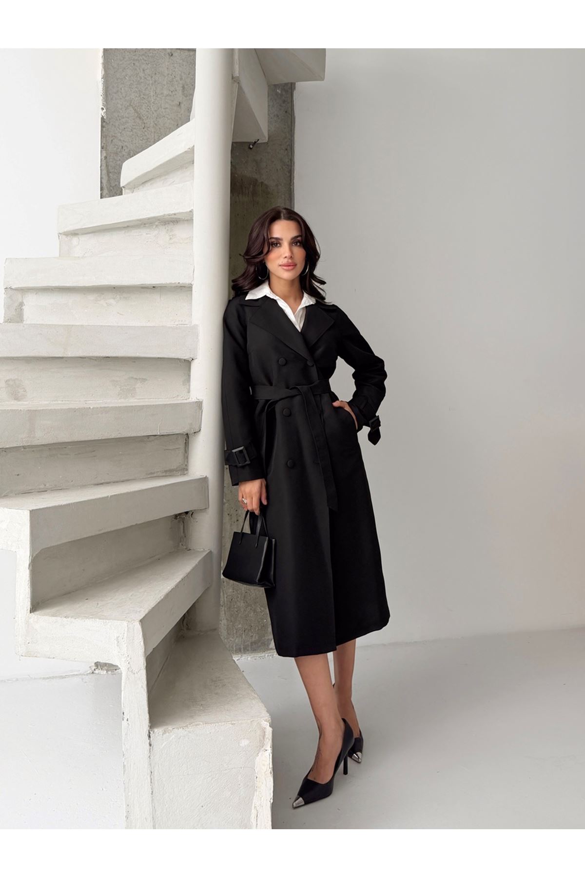 Kadın Klasik Cepli Kuşaklı Trend Midi Siyah Trençkot