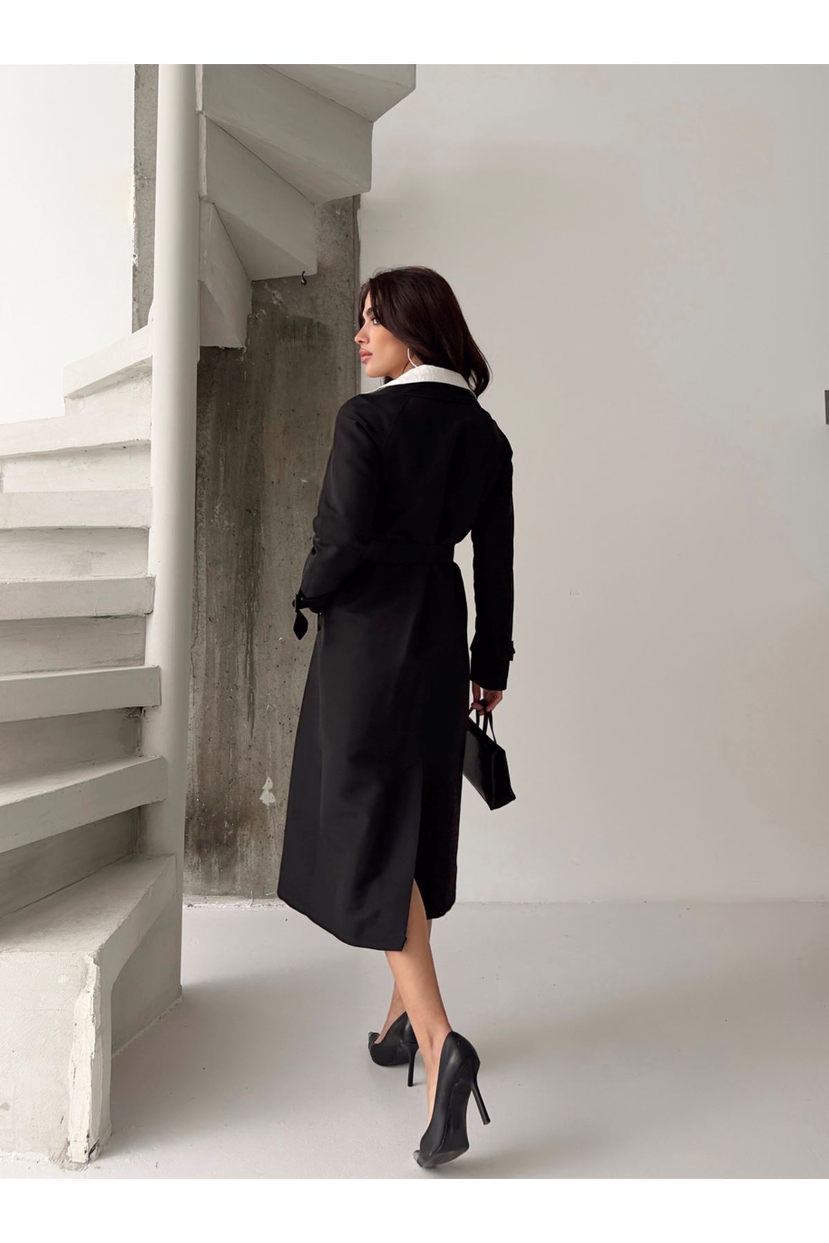 Kadın Klasik Cepli Kuşaklı Trend Midi Siyah Trençkot