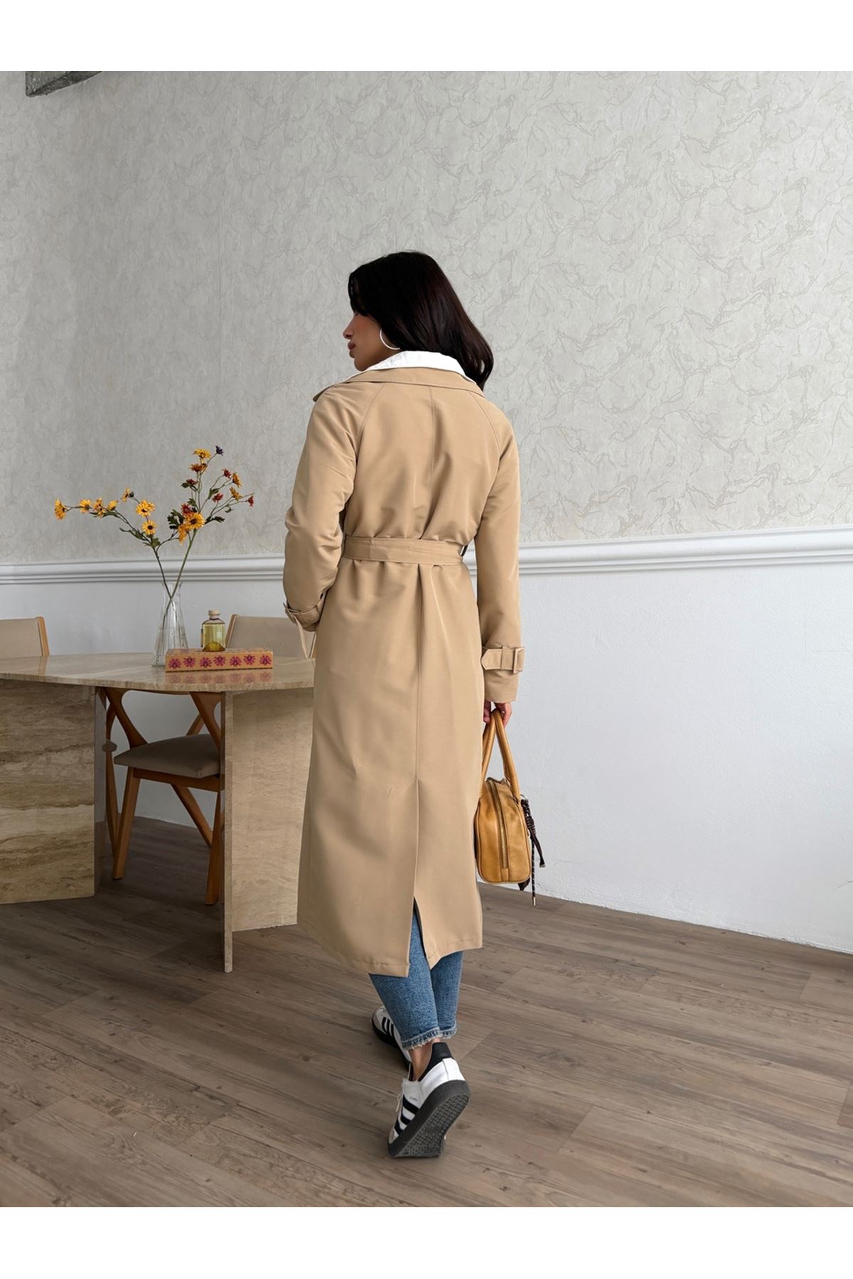 Kadın Klasik Cepli Kuşaklı Trend Midi Taba Trençkot