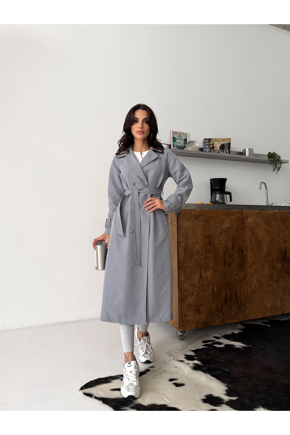 Kadın Klasik Cepli Kuşaklı Trend Midi Gri Trençkot