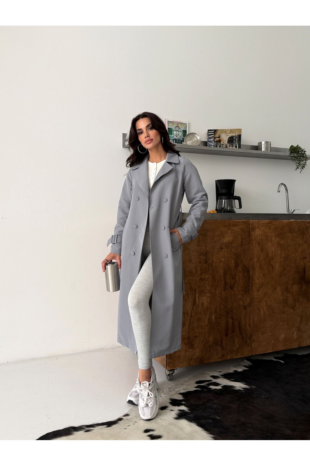 Kadın Klasik Cepli Kuşaklı Trend Midi Gri Trençkot