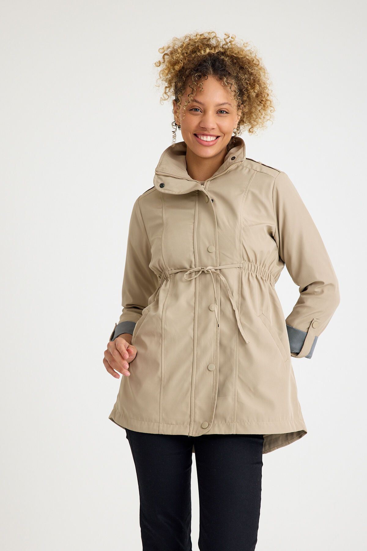 Kadın Beli Büzgülü Kısa Düz Desenli Trençkot