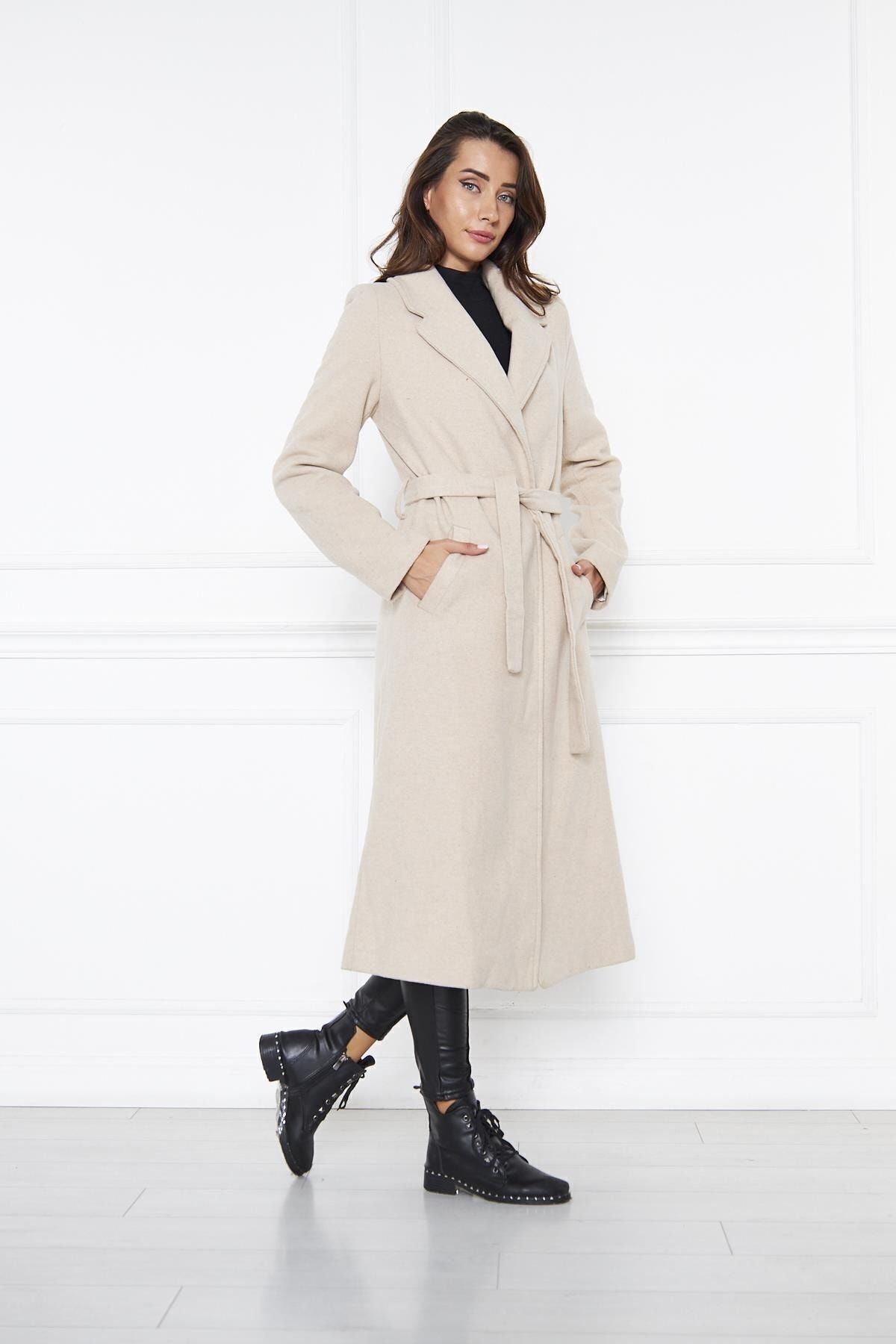 Kadın Kaşe Kaban Astarlı Kuşaklı