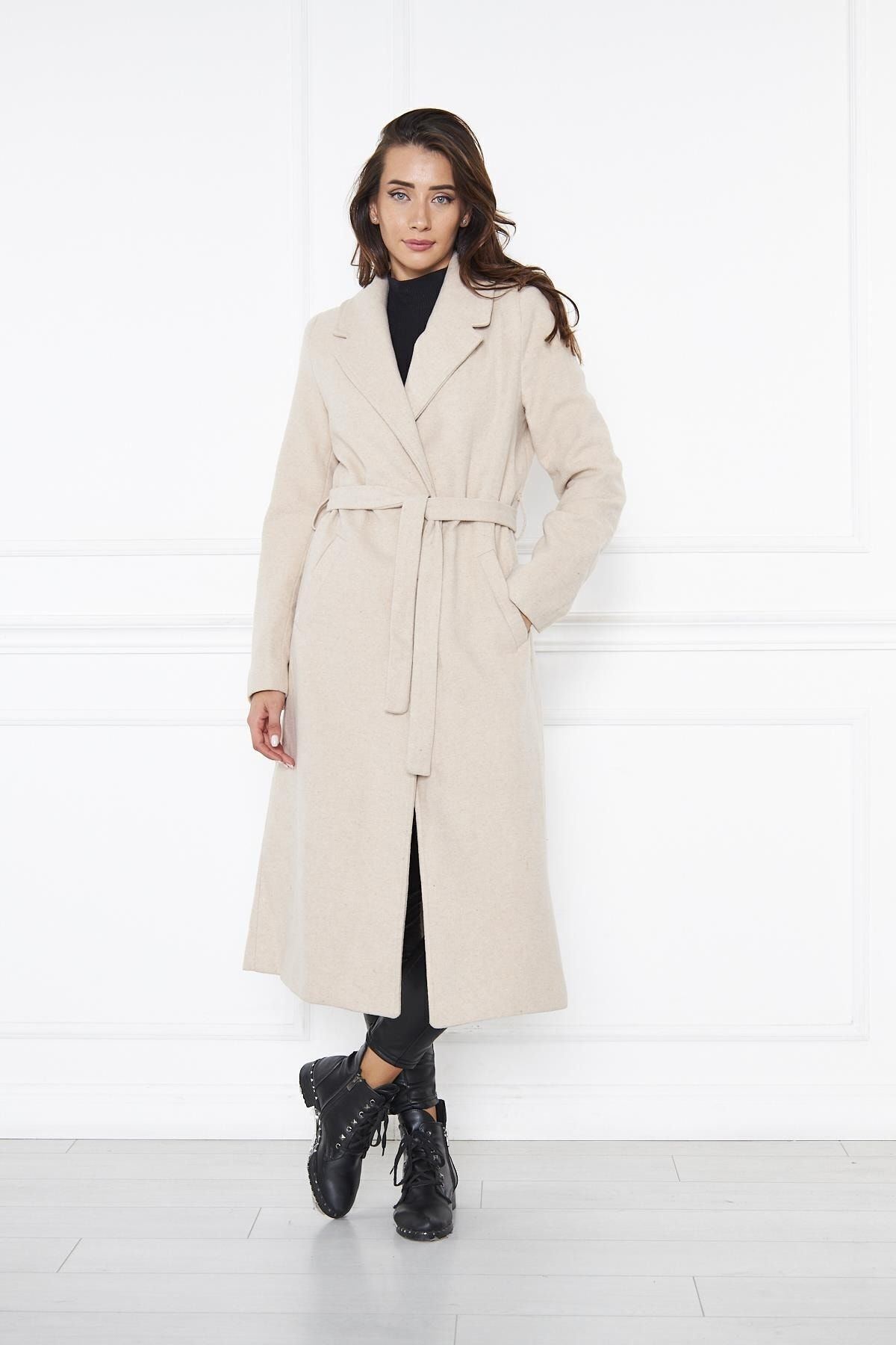 Kadın Kaşe Kaban Astarlı Kuşaklı