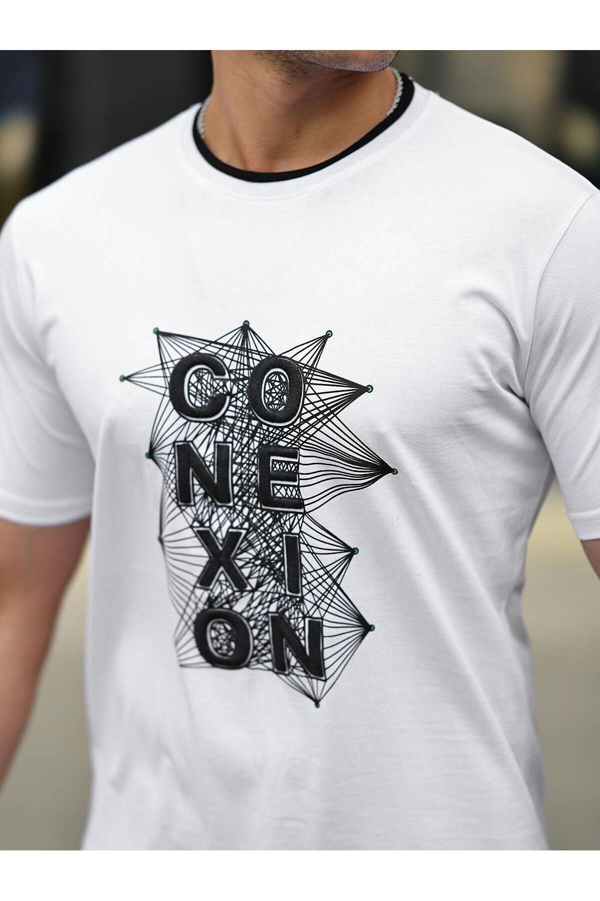 Erkek Slim Fit Nakış Desenli T-Shirt