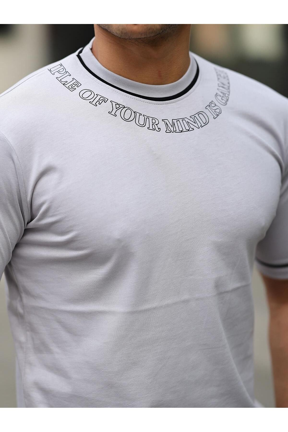 Erkek Slim Fit Boyun Baskılı T-Shirt