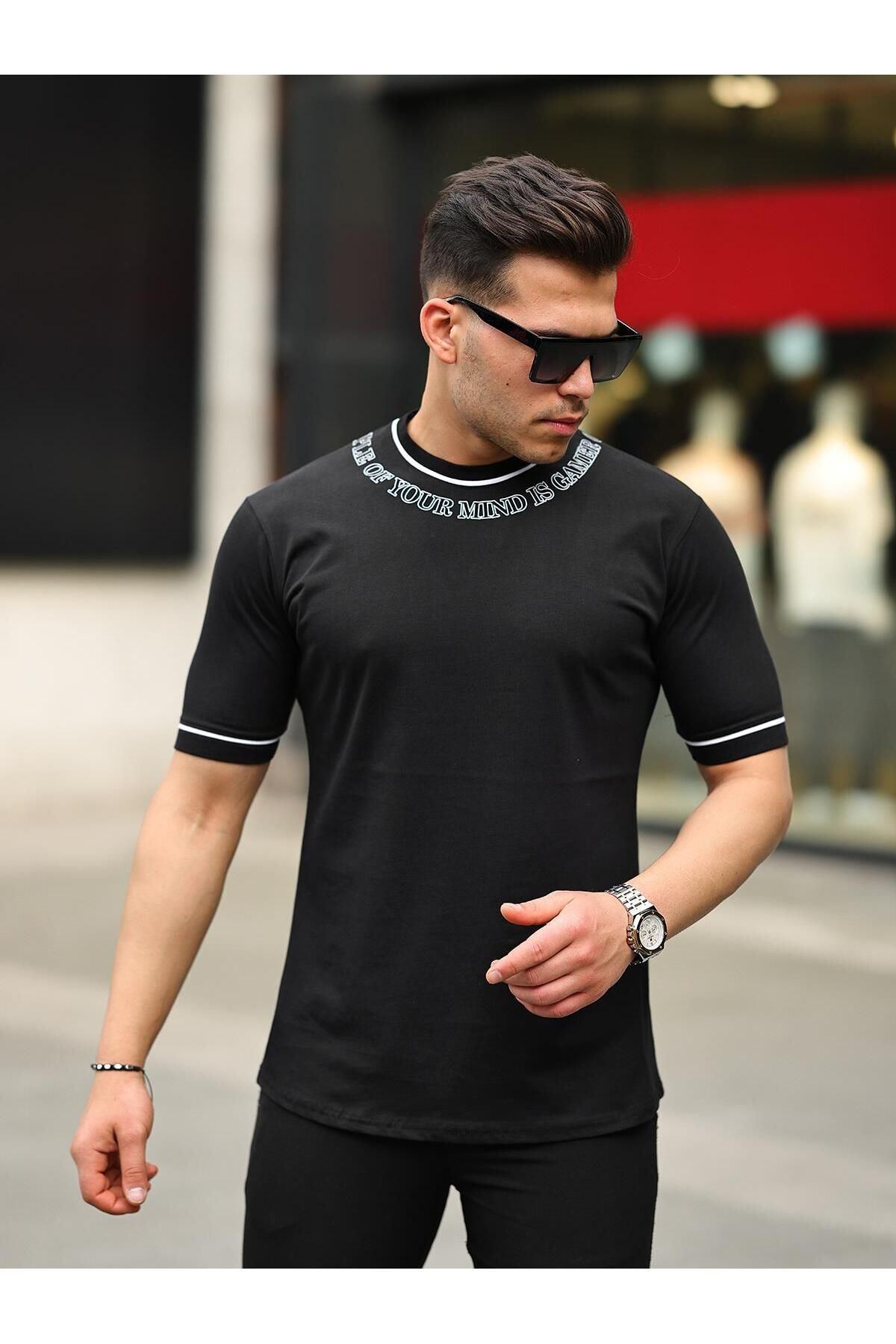 Erkek Slim Fit Boyun Baskılı T-Shirt