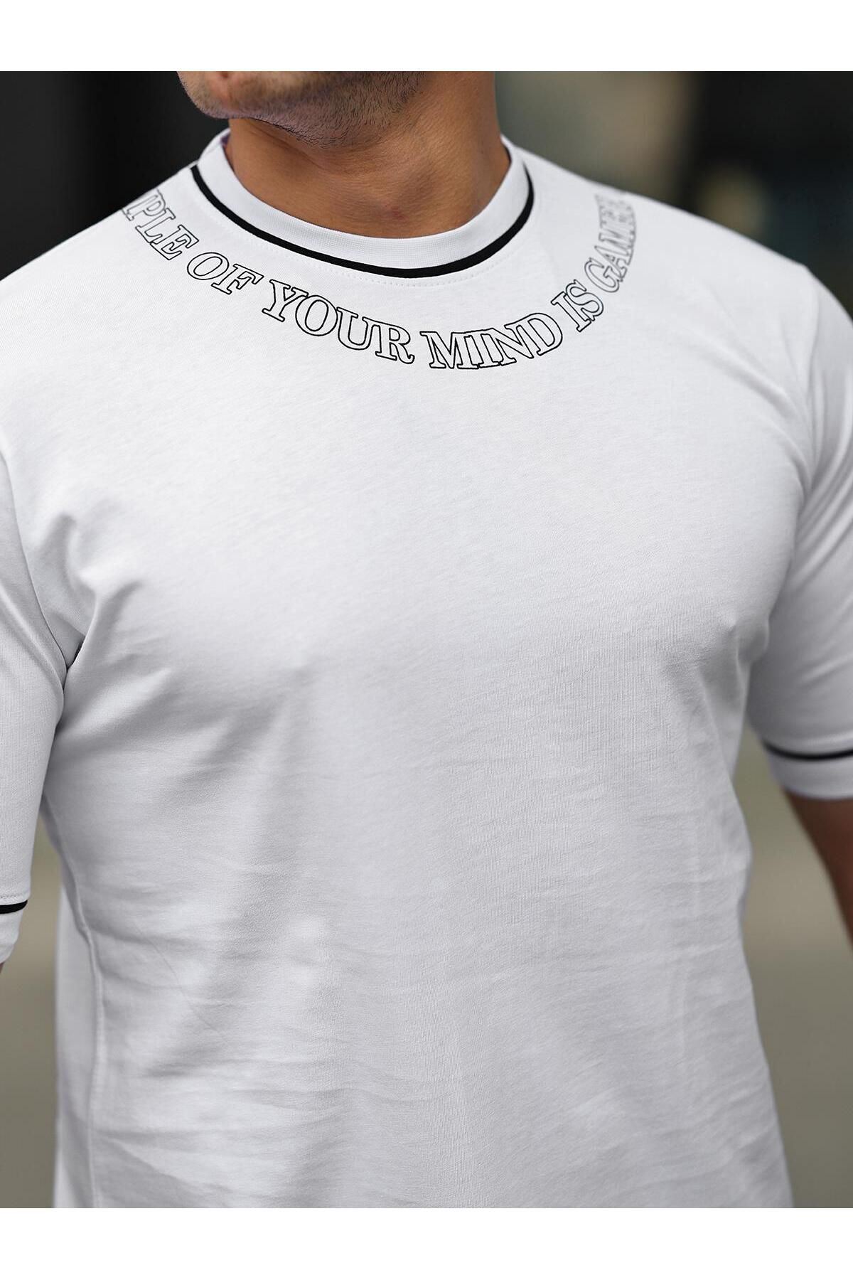 Erkek Slim Fit Boyun Baskılı T-Shirt