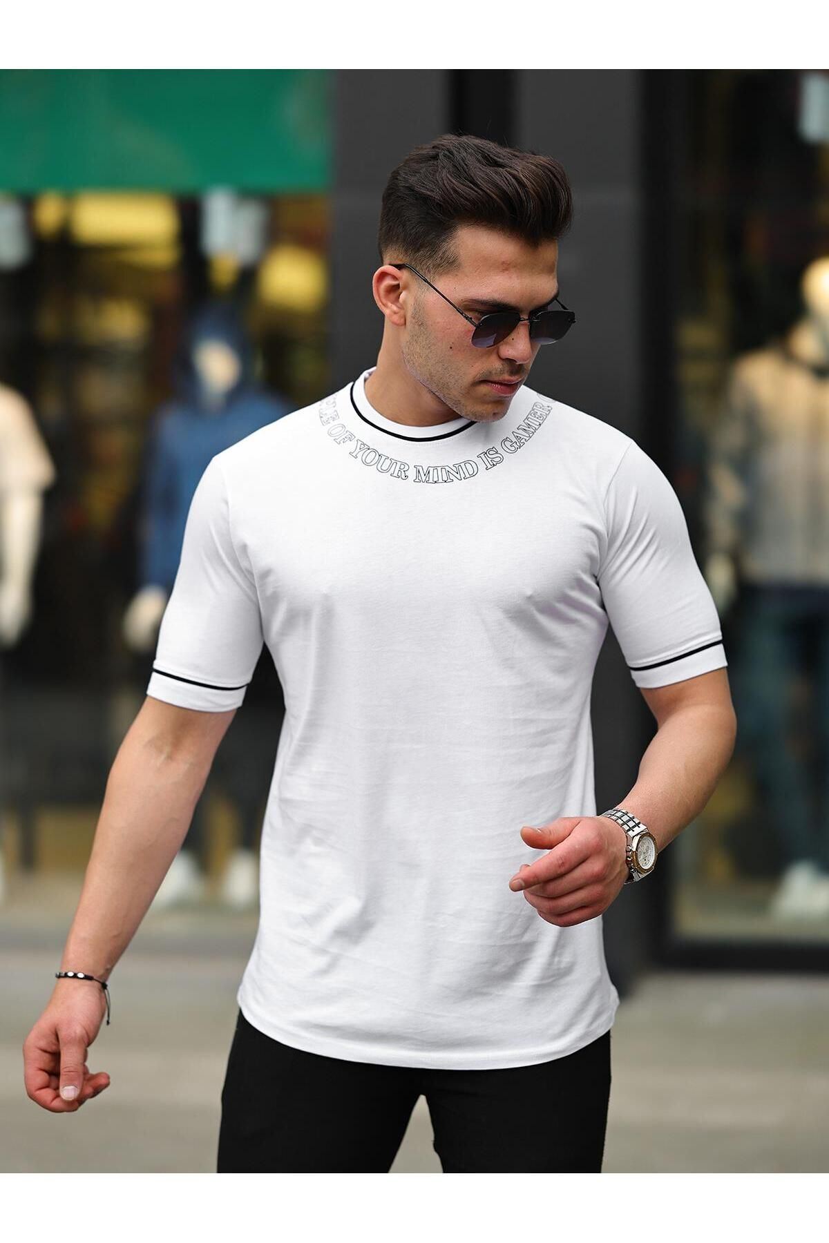 Erkek Slim Fit Boyun Baskılı T-Shirt
