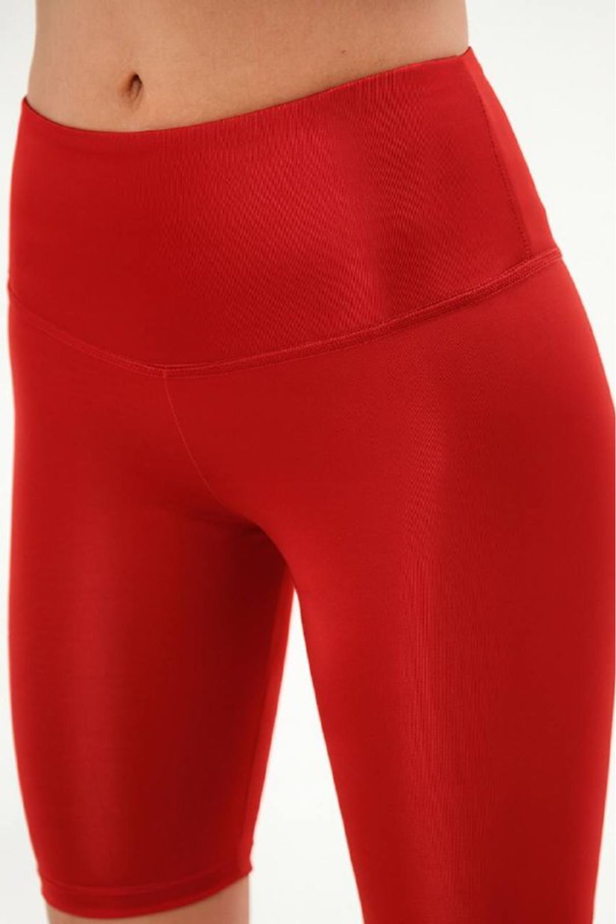 Kadın Yüksek Bel Basic Kırmızı Parlak Biker Mini Tayt