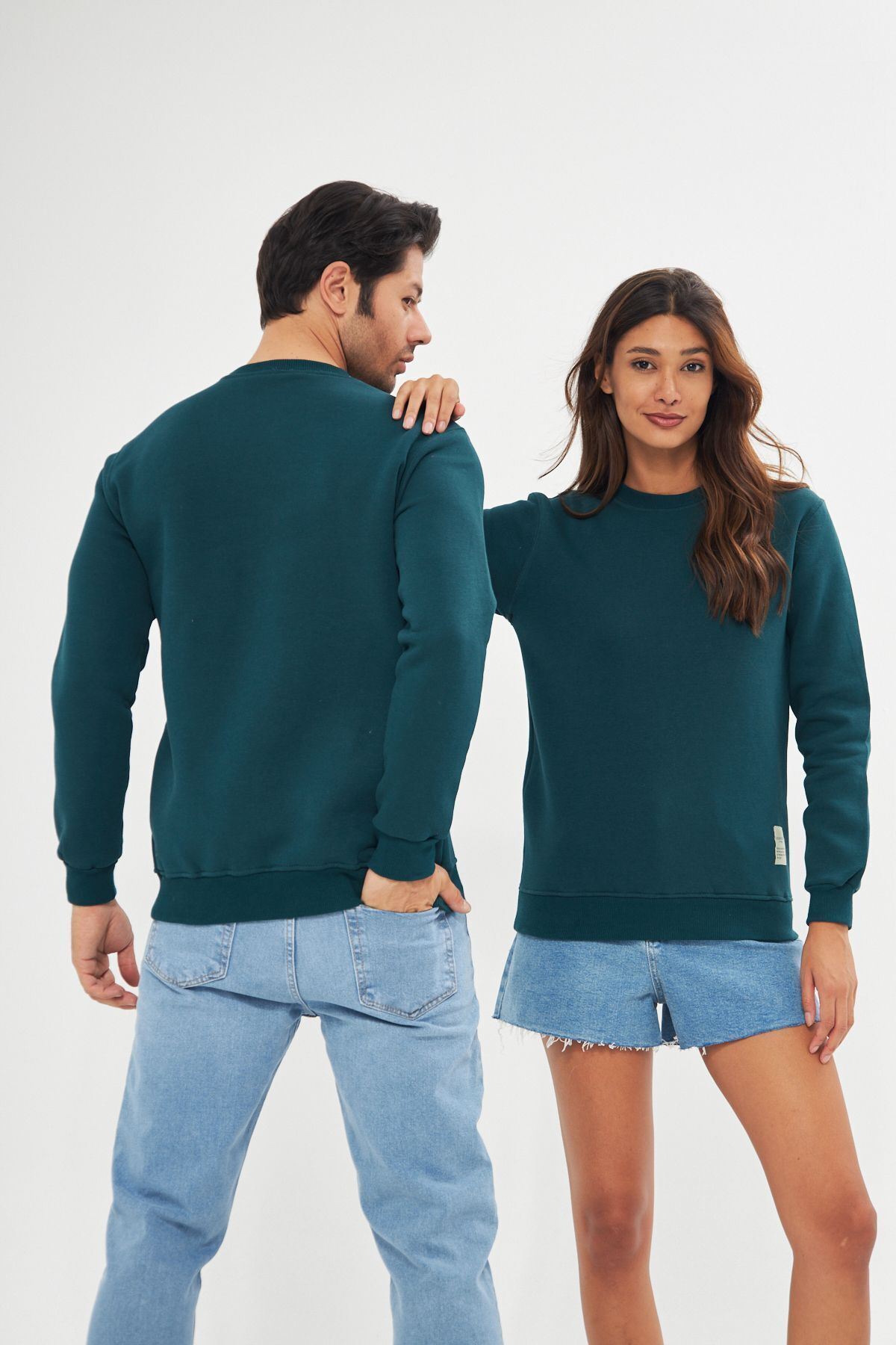 Unisex Slim Fit Sweatshirt