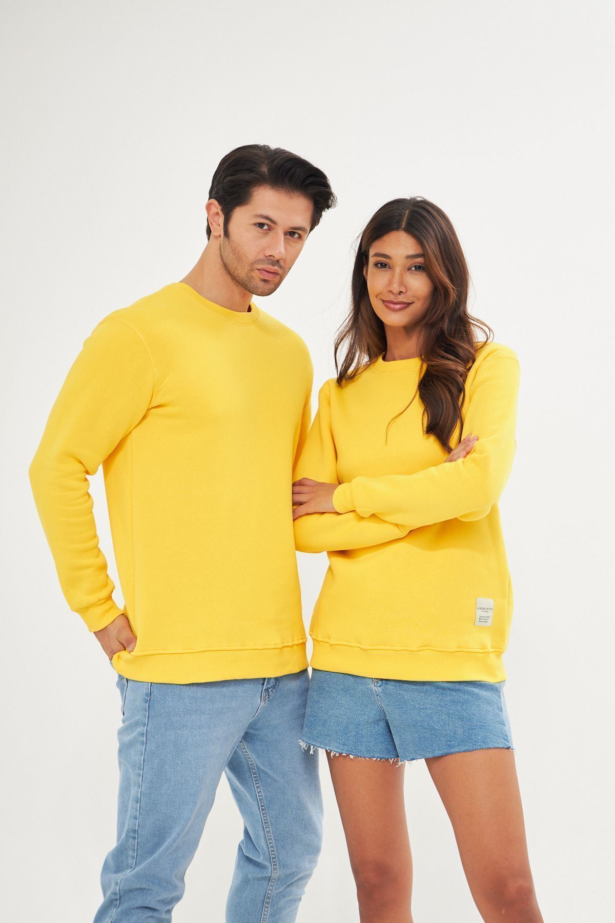 Unisex Slim Fit Sweatshirt