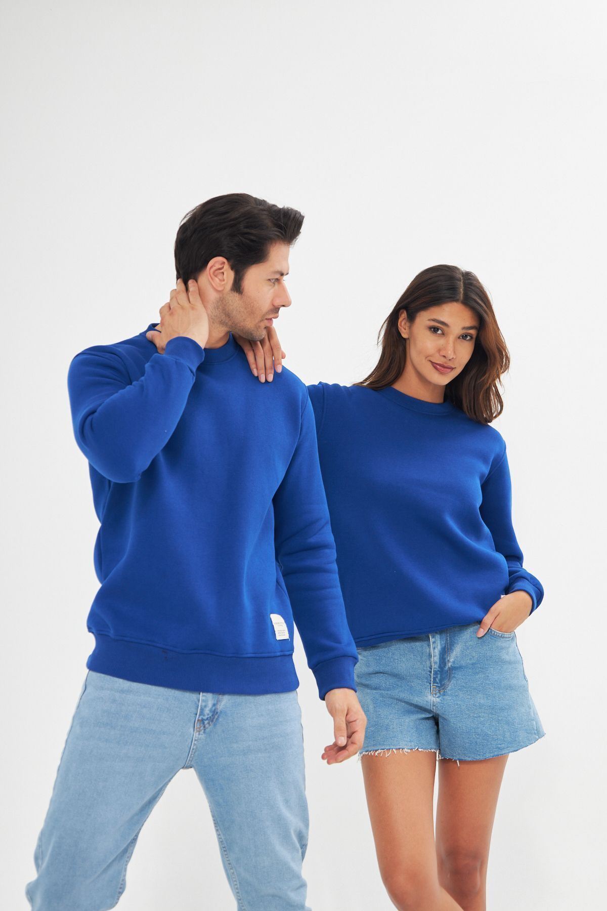 Unisex Slim Fit Sweatshirt