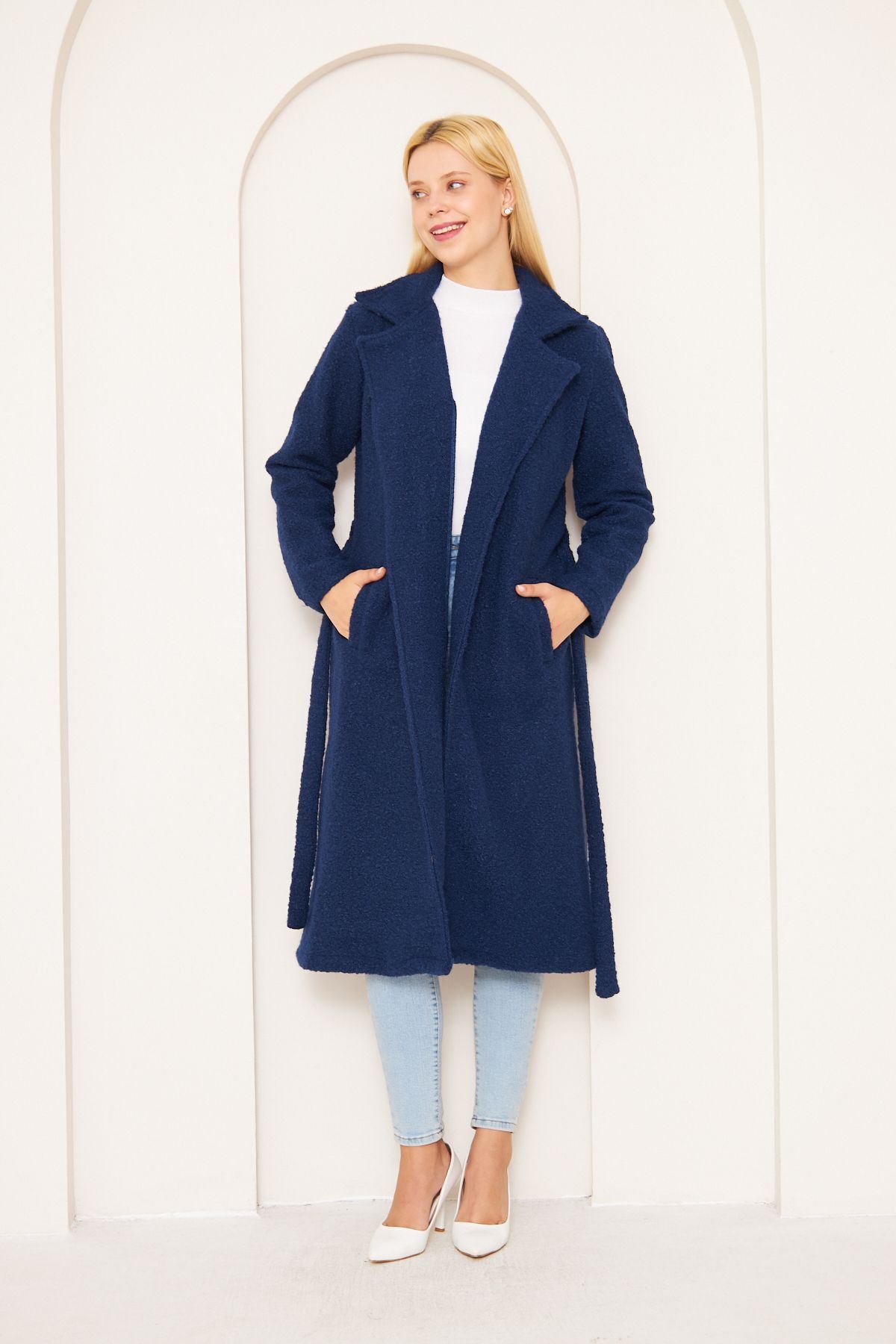 Kadın Yün Karışımlı Astarsız Buklet Kaban