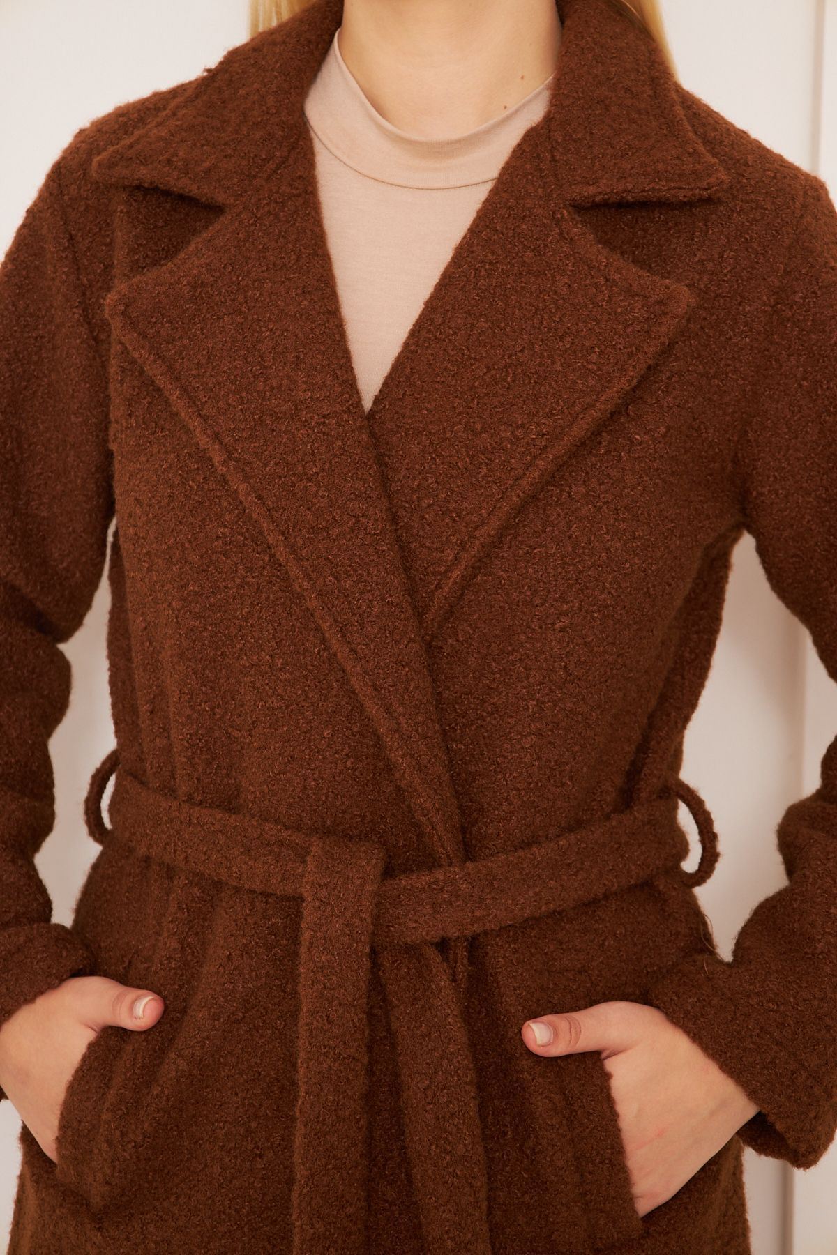 Kadın Yün Karışımlı Astarsız Buklet Kaban