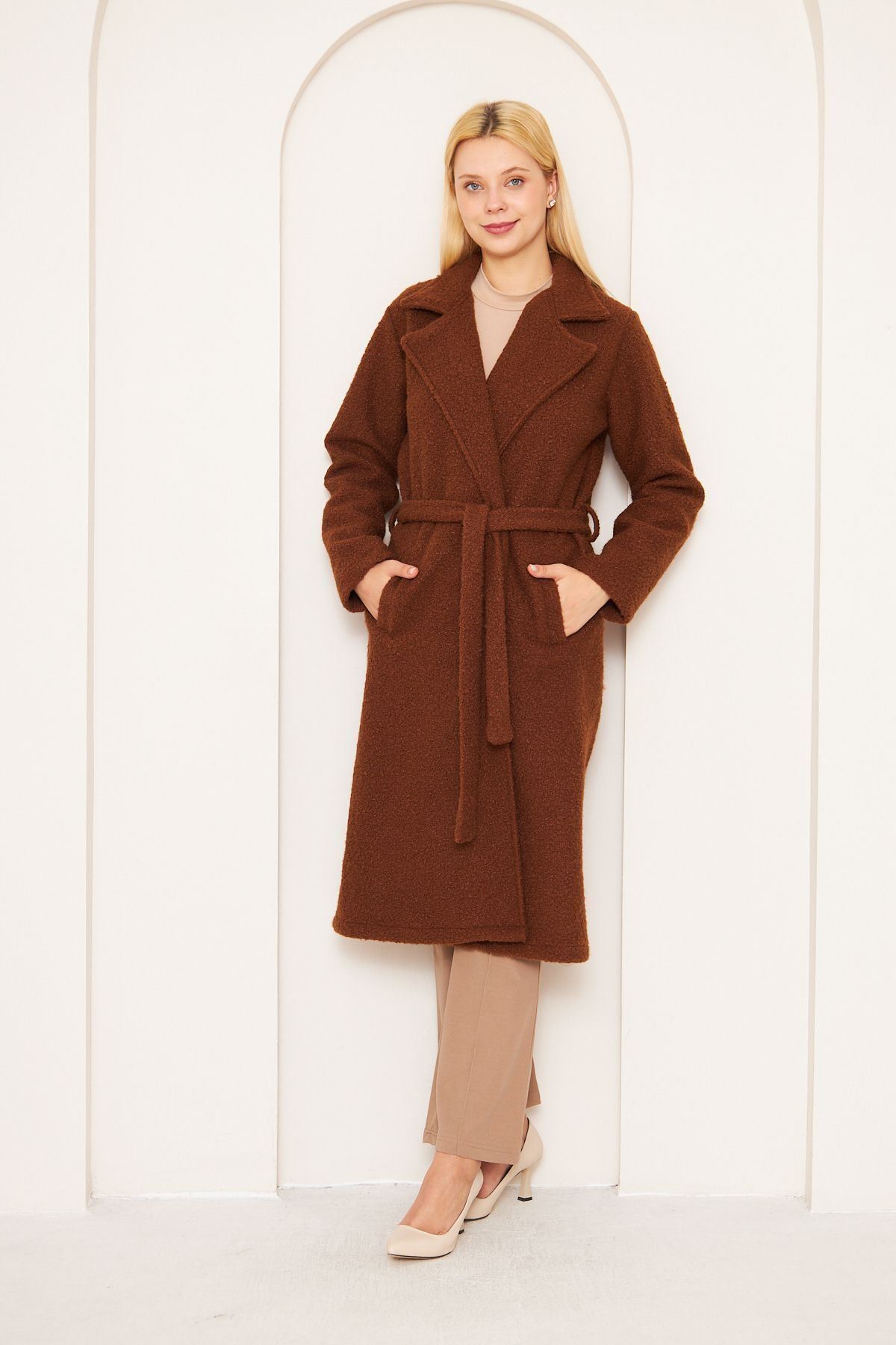 Kadın Yün Karışımlı Astarsız Buklet Kaban