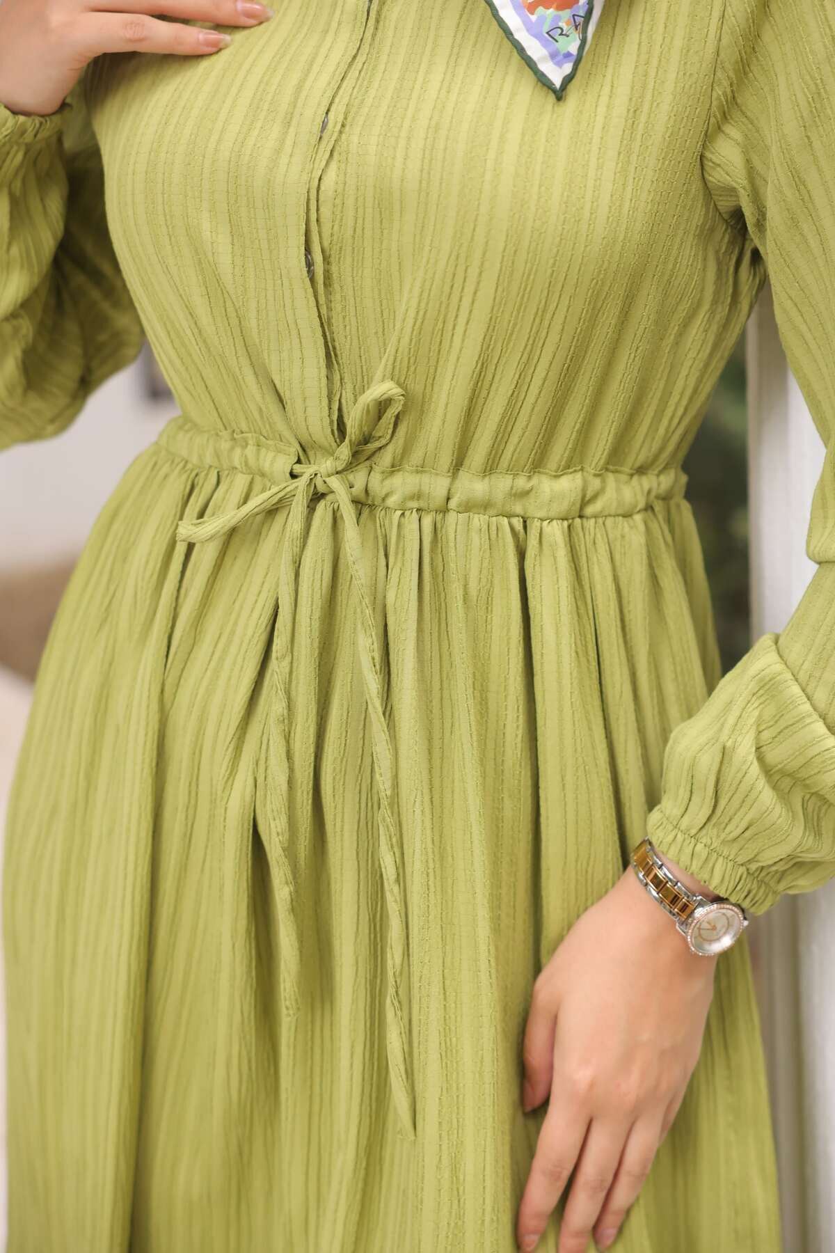 Maya Kumaş Beli Büzgülü Elbise