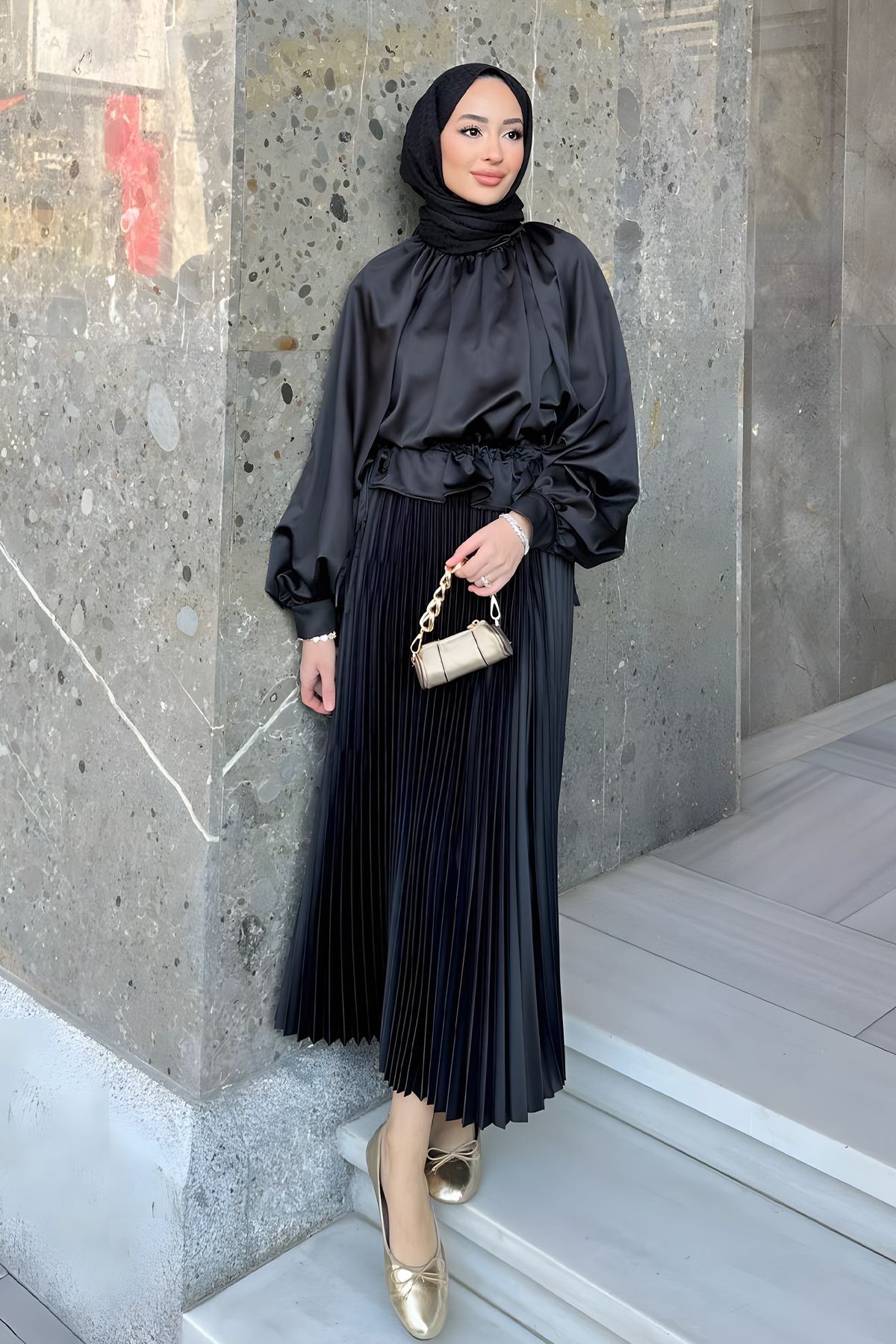 Kadın Şık Piliseli Uzun Etek Siyah