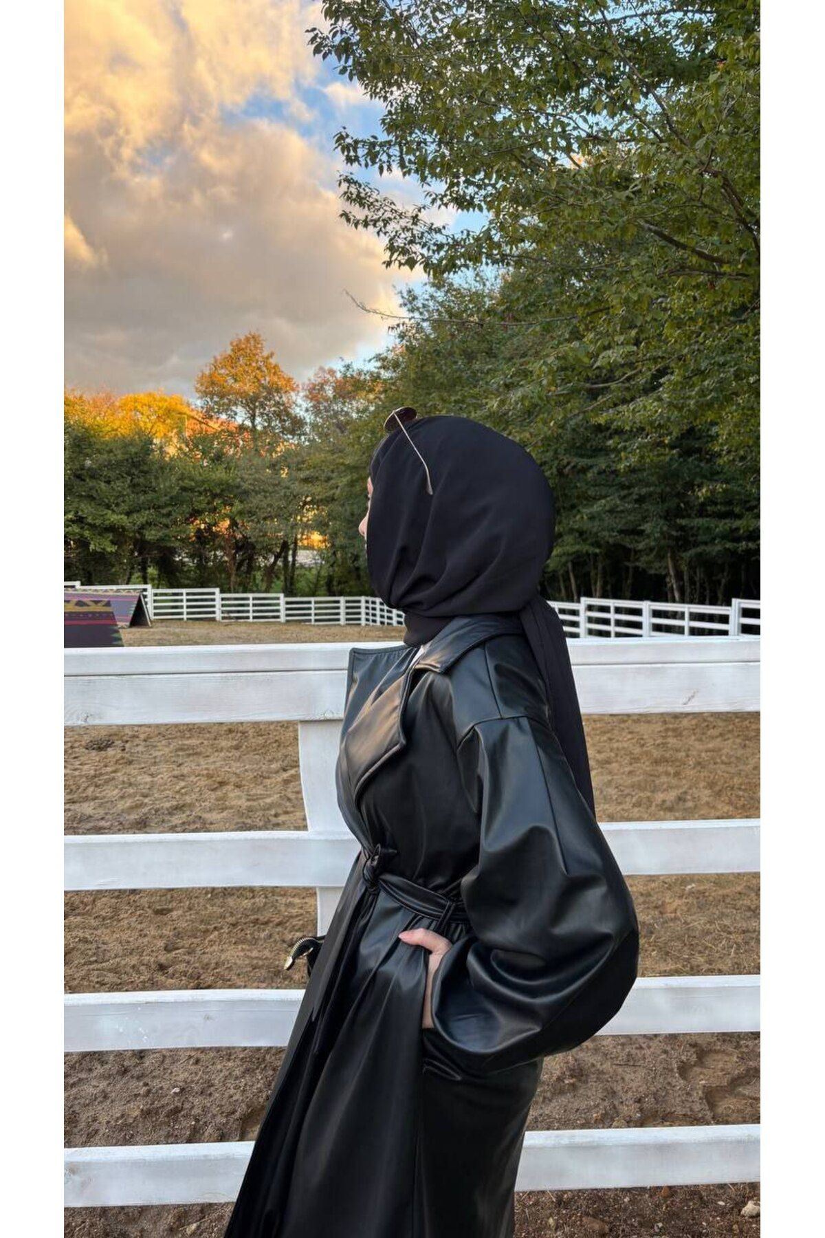 Kadın Belden Bağlamalı Balon Kol Deri Trenç