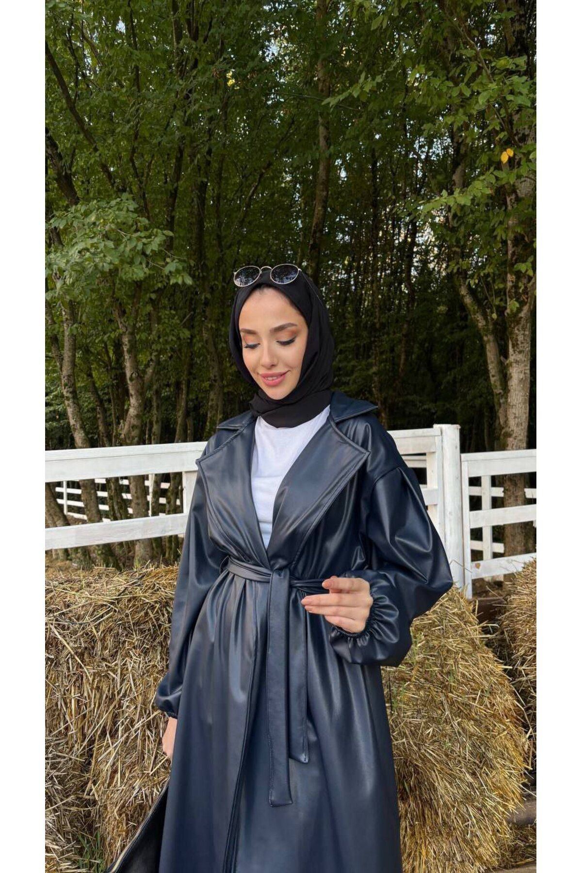 Kadın Belden Bağlamalı Balon Kol Deri Trenç