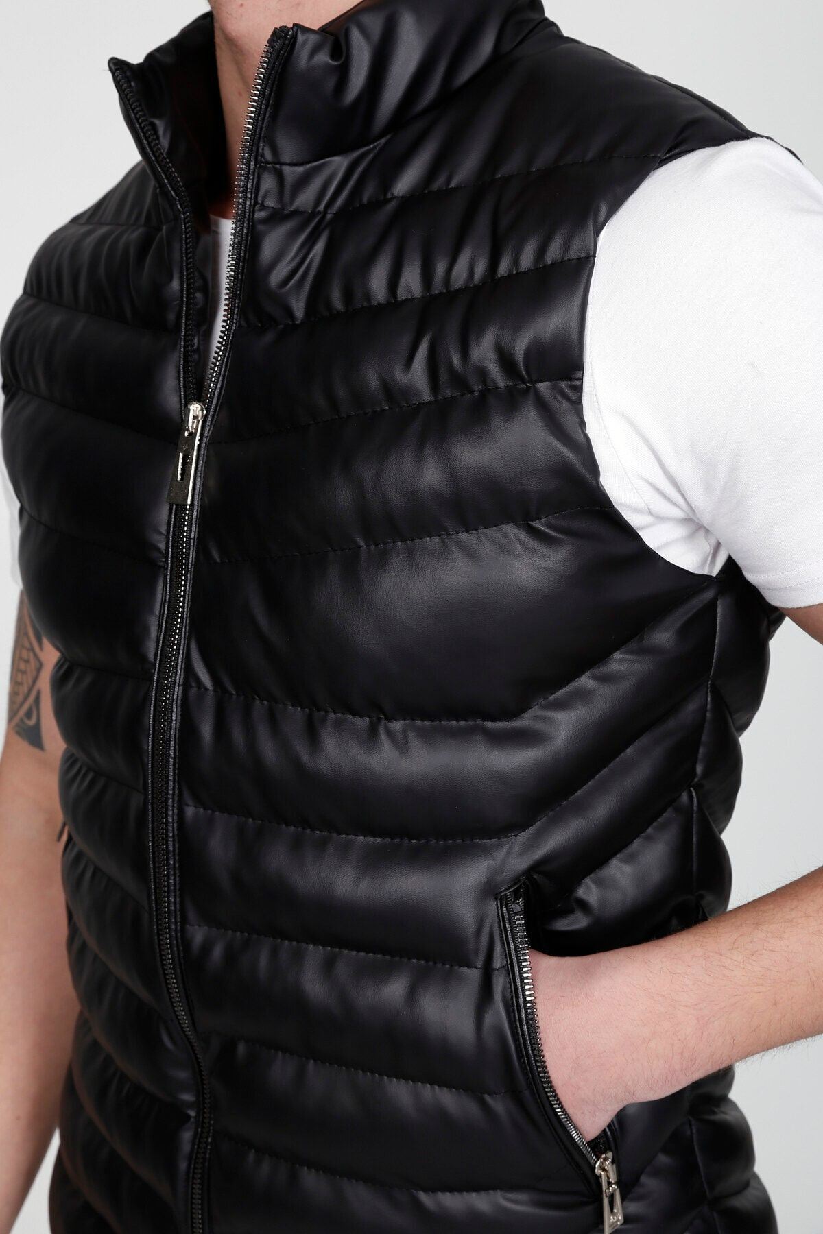 Erkek Siyah Deri Şişme Yelek