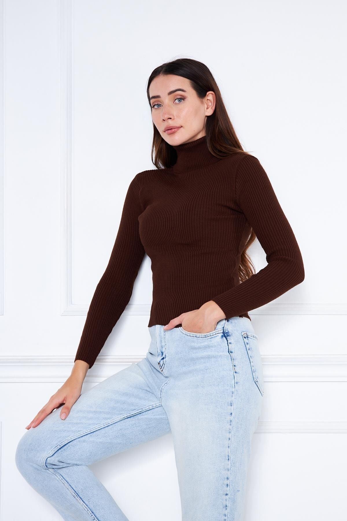 Kadın Günlük Balıkçı Yaka Boğazlı Kahve Fitilli Kazak