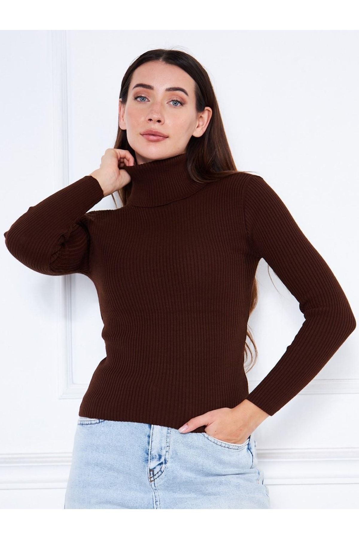 Kadın Günlük Balıkçı Yaka Boğazlı Kahve Fitilli Kazak