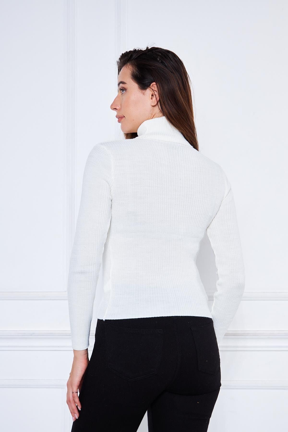 Kadın Günlük Balıkçı Yaka Boğazlı Beyaz Fitilli Kazak