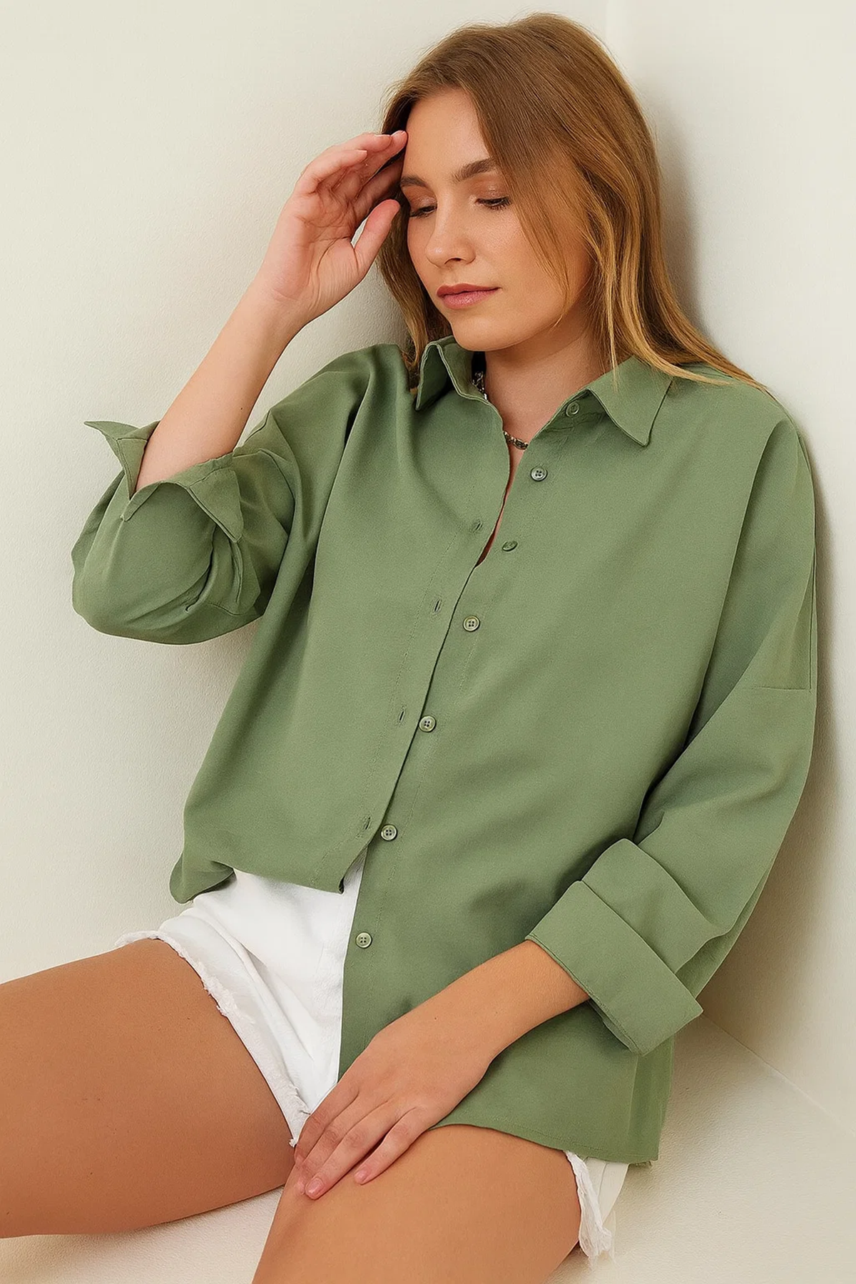 Kadın Oversize Uzun Basic Gömlek