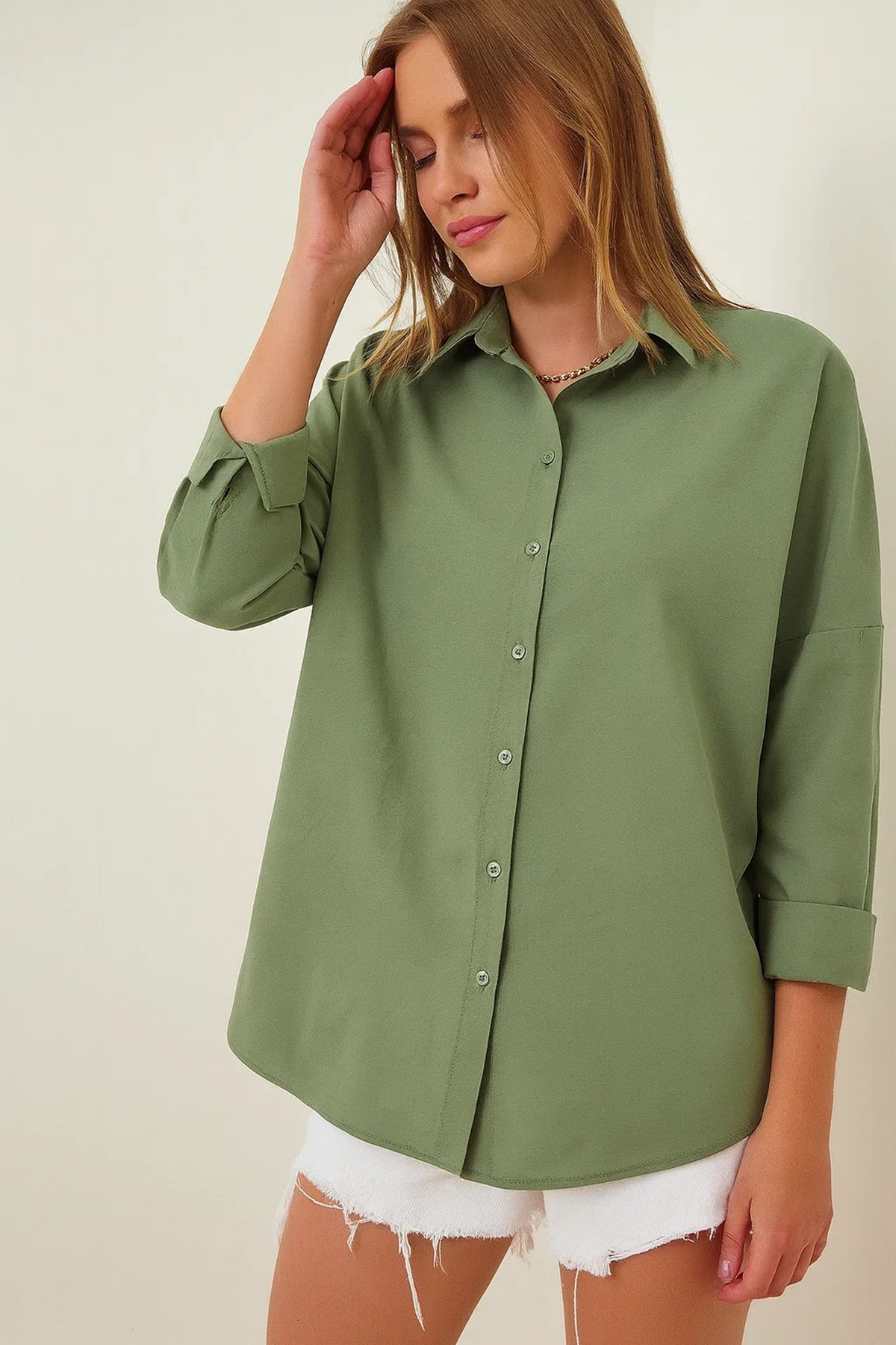 Kadın Oversize Uzun Basic Gömlek