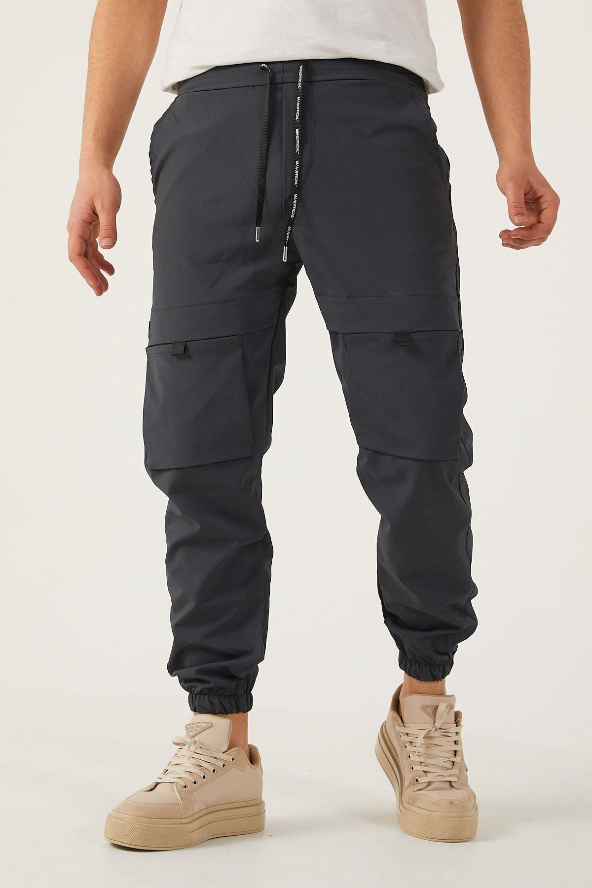 Erkek Paraşüt Kumaş Tarz Cepli Paça Ve Bel Lastikli Jogger Spor Pantolon