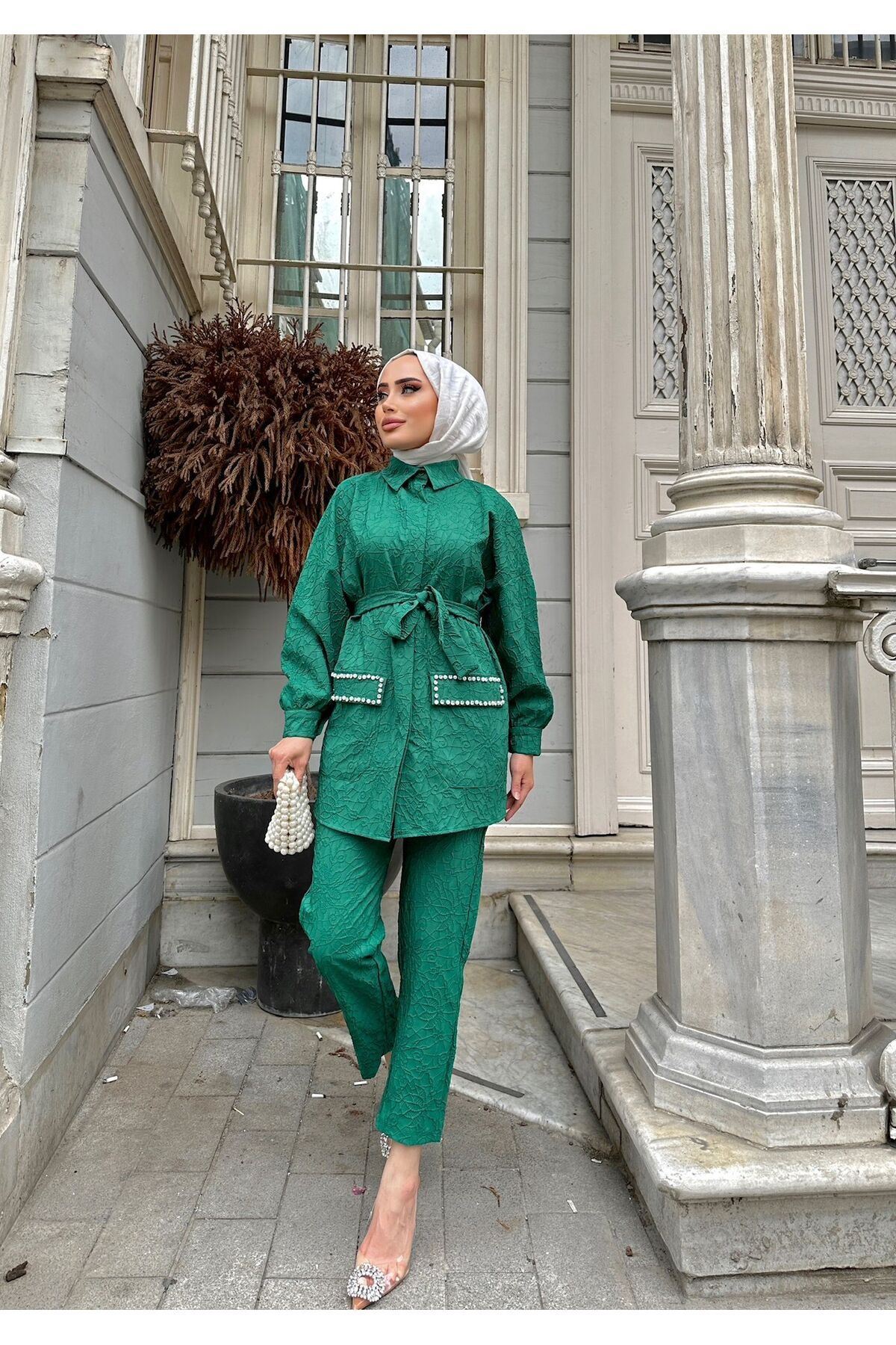 Kadın Jakarlı Bel Kuşaklı Cep Taşlı Alt Üst Takım