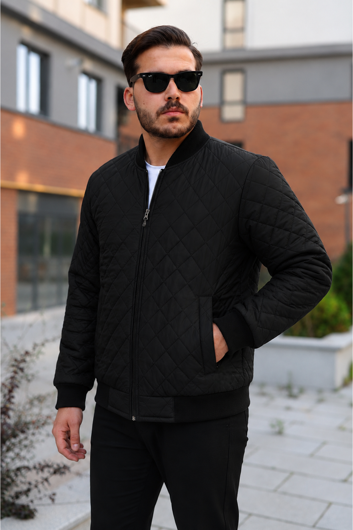 Erkek Premium Comfort Kapitone Siyah Kışlık Mont