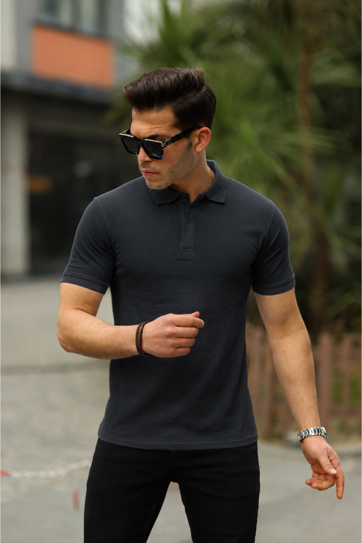 Erkek Kıvrılmaz Polo Yaka Cepsiz Slim Fit Dar Kesim Düz T-Shirt