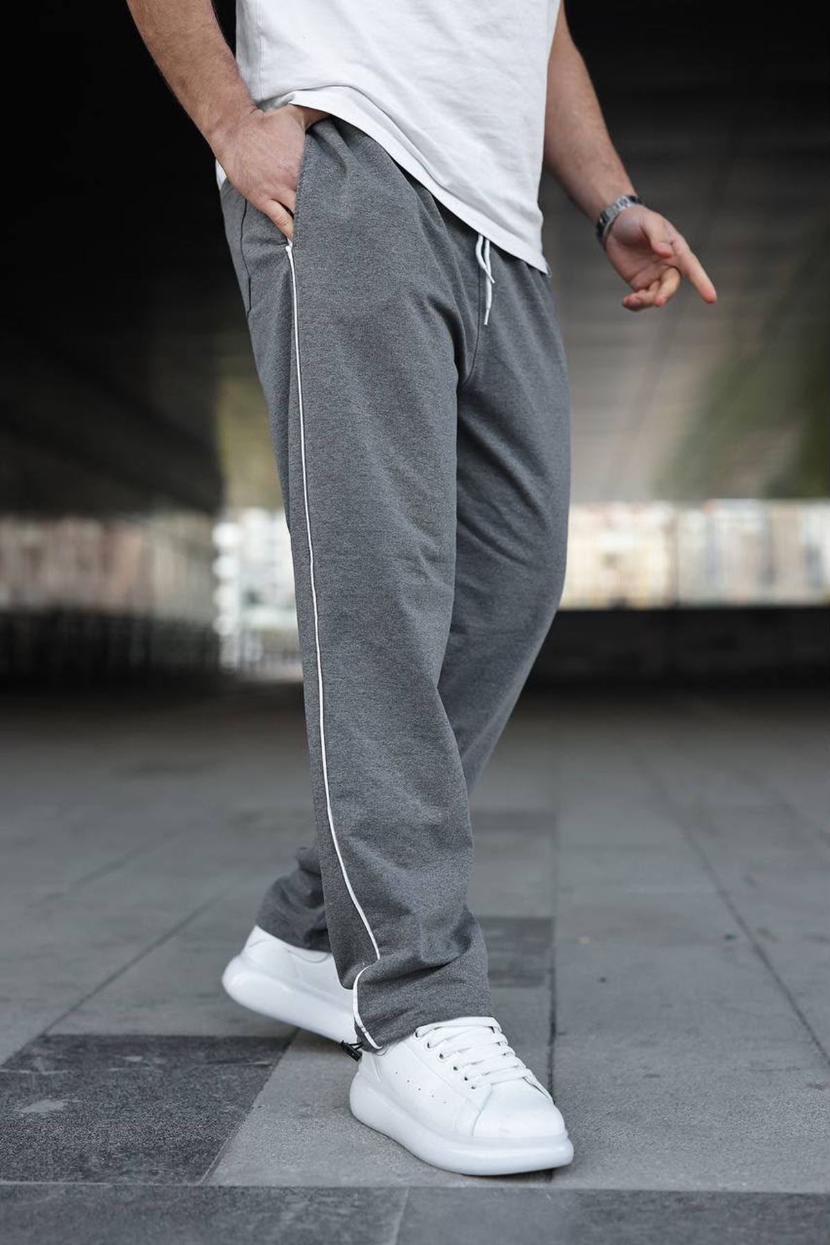 Erkek Yazı Baskılı Beli Lastikli Jogger Füme Eşofman Altı