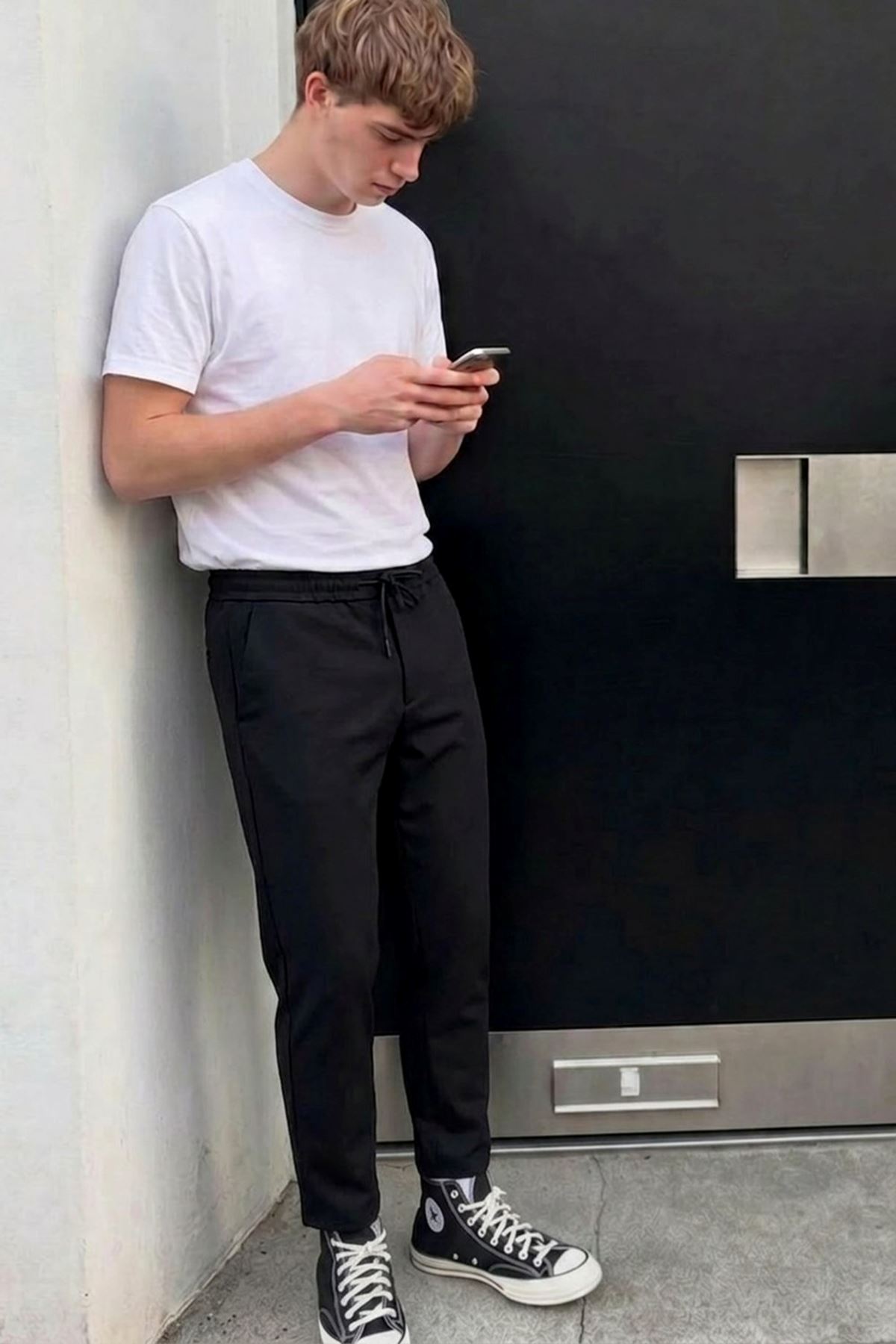 Erkek Lastikli Çift Cepli Siyah Jogger Pantolon
