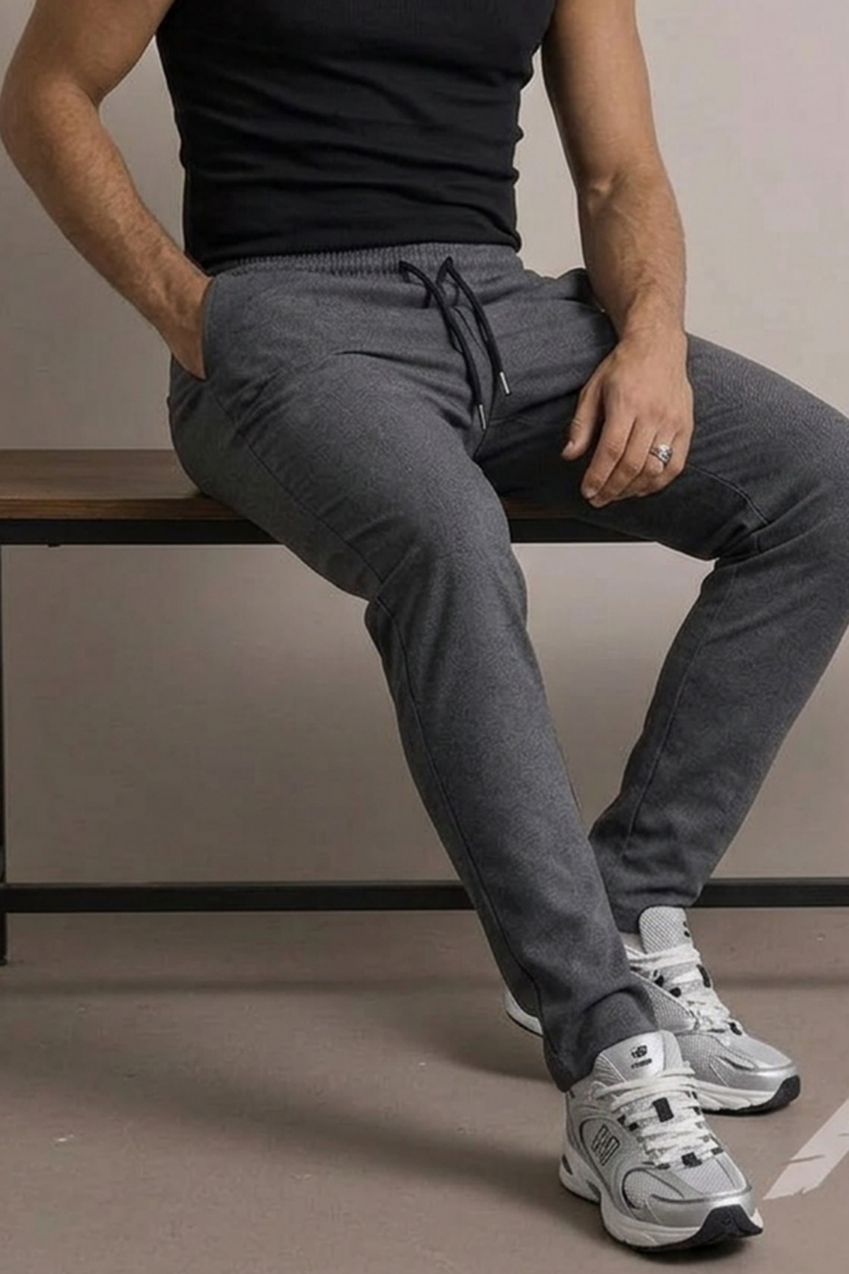 Erkek Basic Trend Bel Lastikli Füme Bol Pantolon