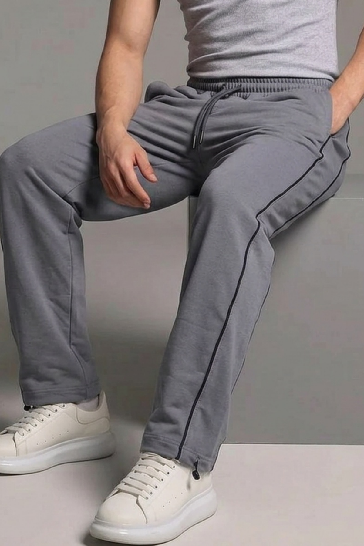Erkek Beli Lastikli Gri Relaxed Eşofman Altı