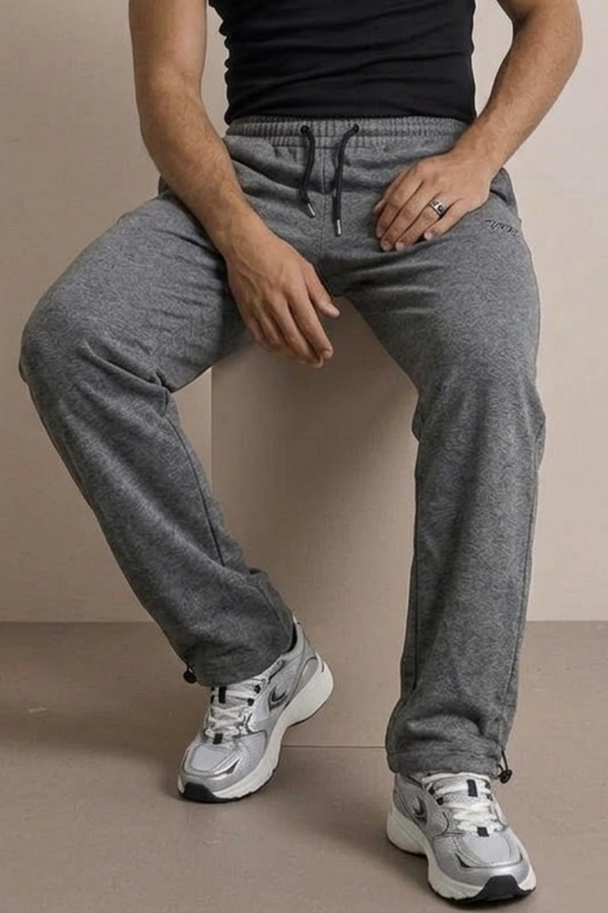 Erkek Günlük Regular Fit Baskılı Füme Eşofman Altı