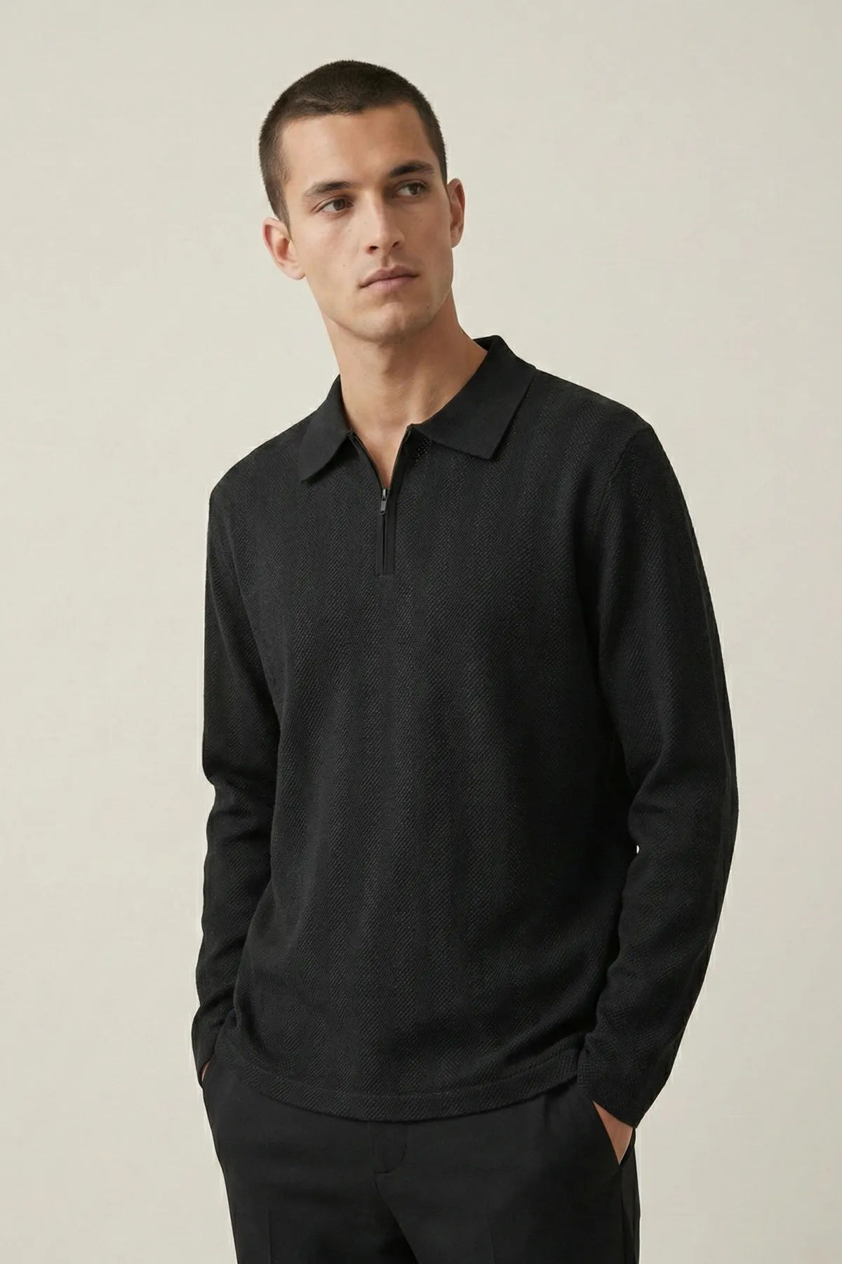 Erkek Triko Slim Fit Siyah Polo Yaka Tişört