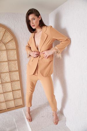 KADIN MANŞET PÜSKÜLLÜ CEKET PANTOLON TAKIM Taba